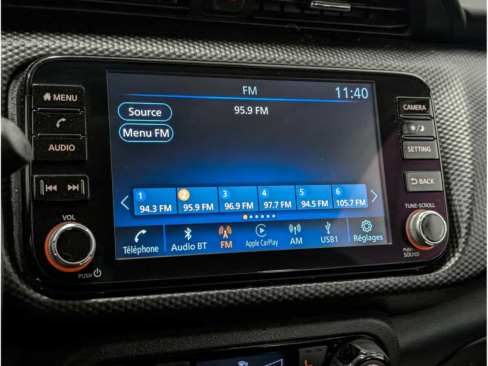 Image 9 Nissan Kicks SV 2023