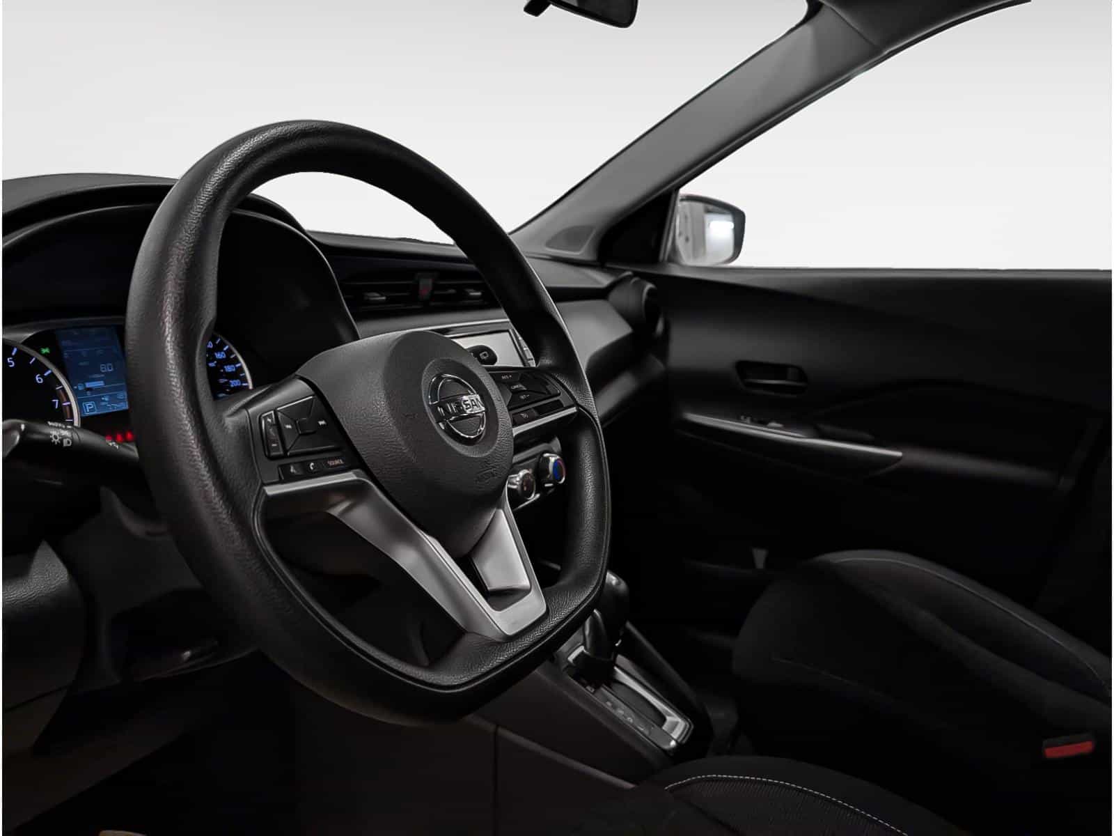 2021 Nissan Kicks S - Image 6