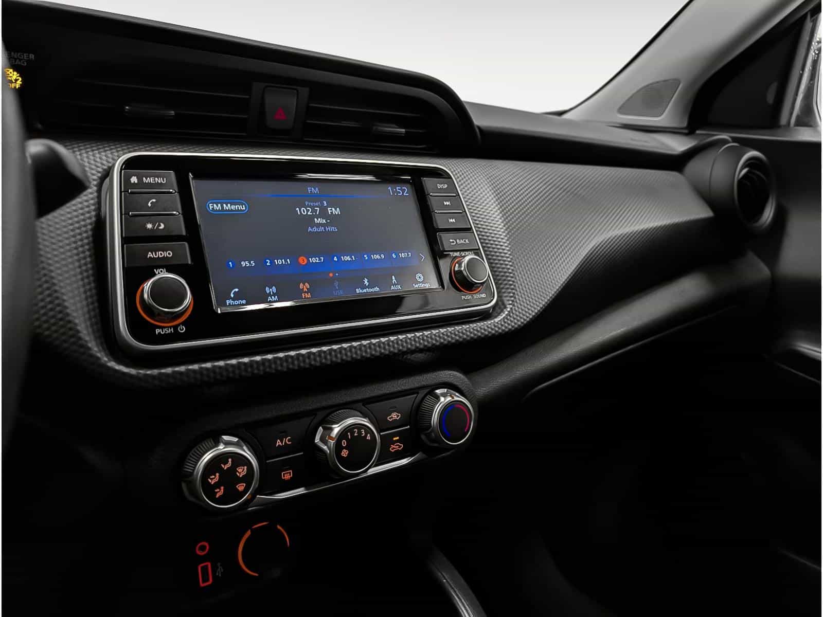 Image 9 Nissan Kicks S 2021