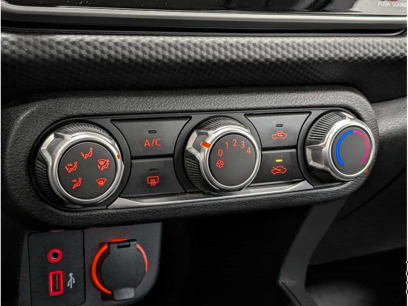 Image 10 Nissan Kicks S 2022