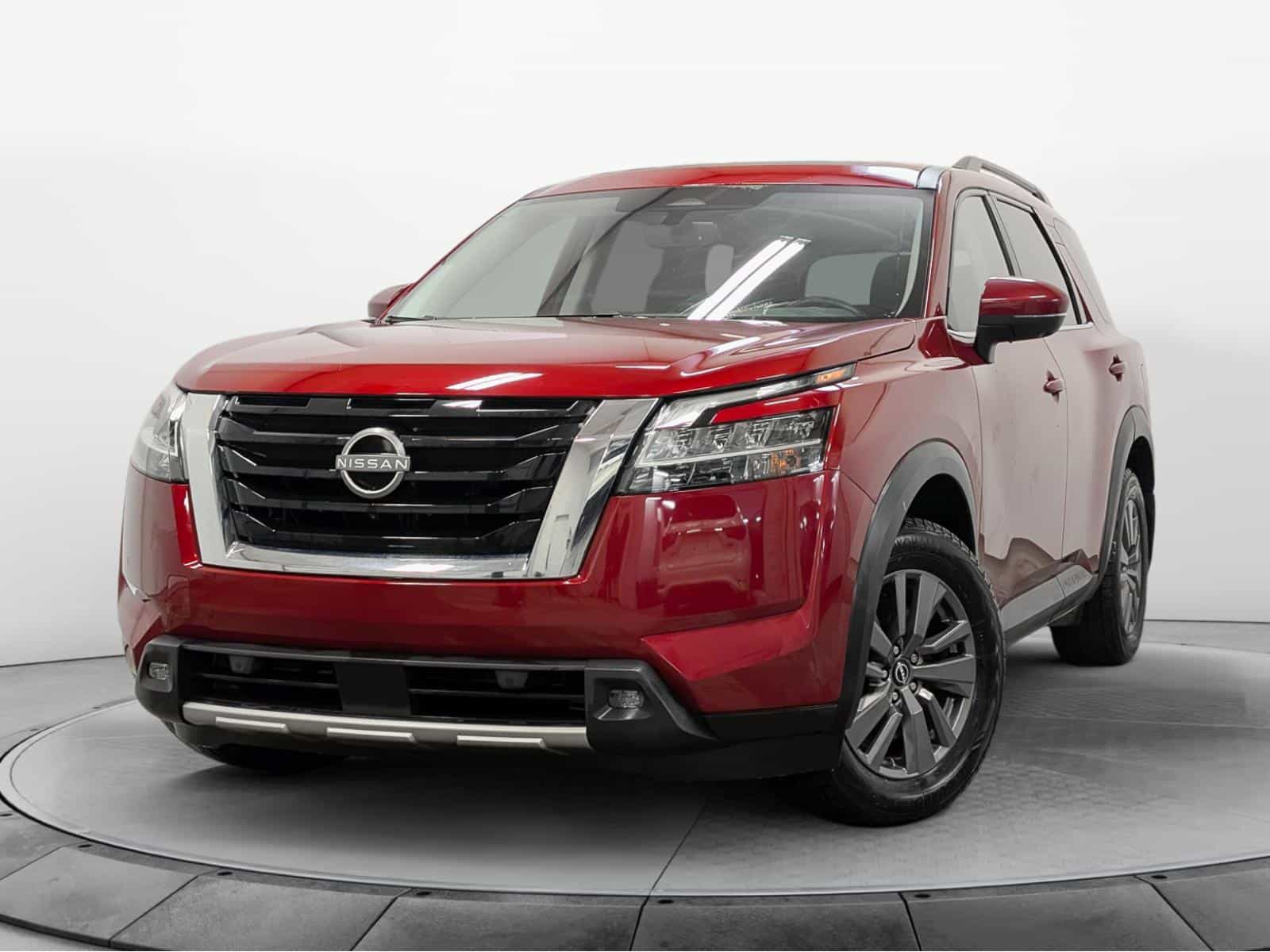 2022 Nissan Pathfinder SV - Image 1
