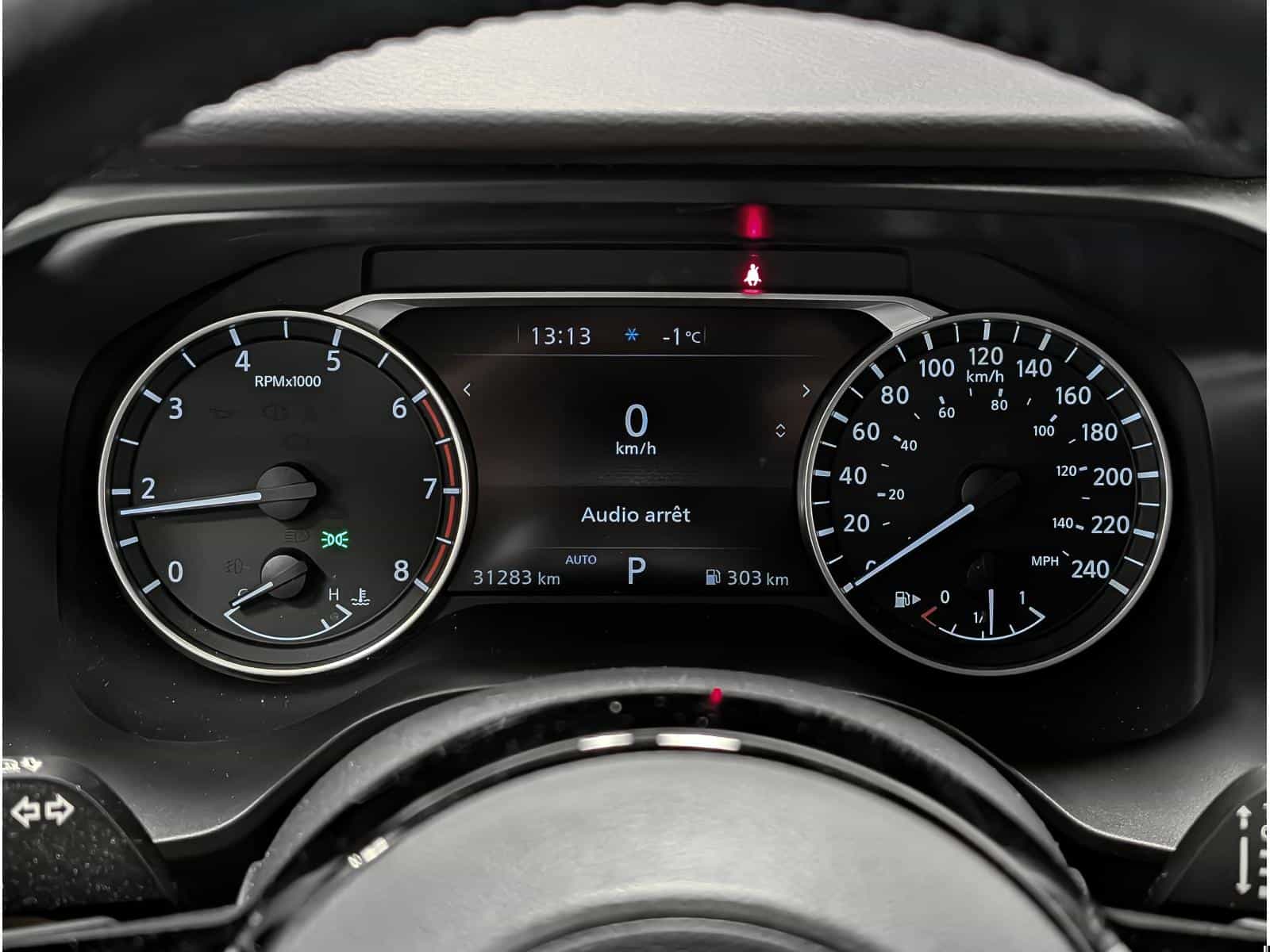 2023 Nissan Rogue SV Moonroof - Image 19