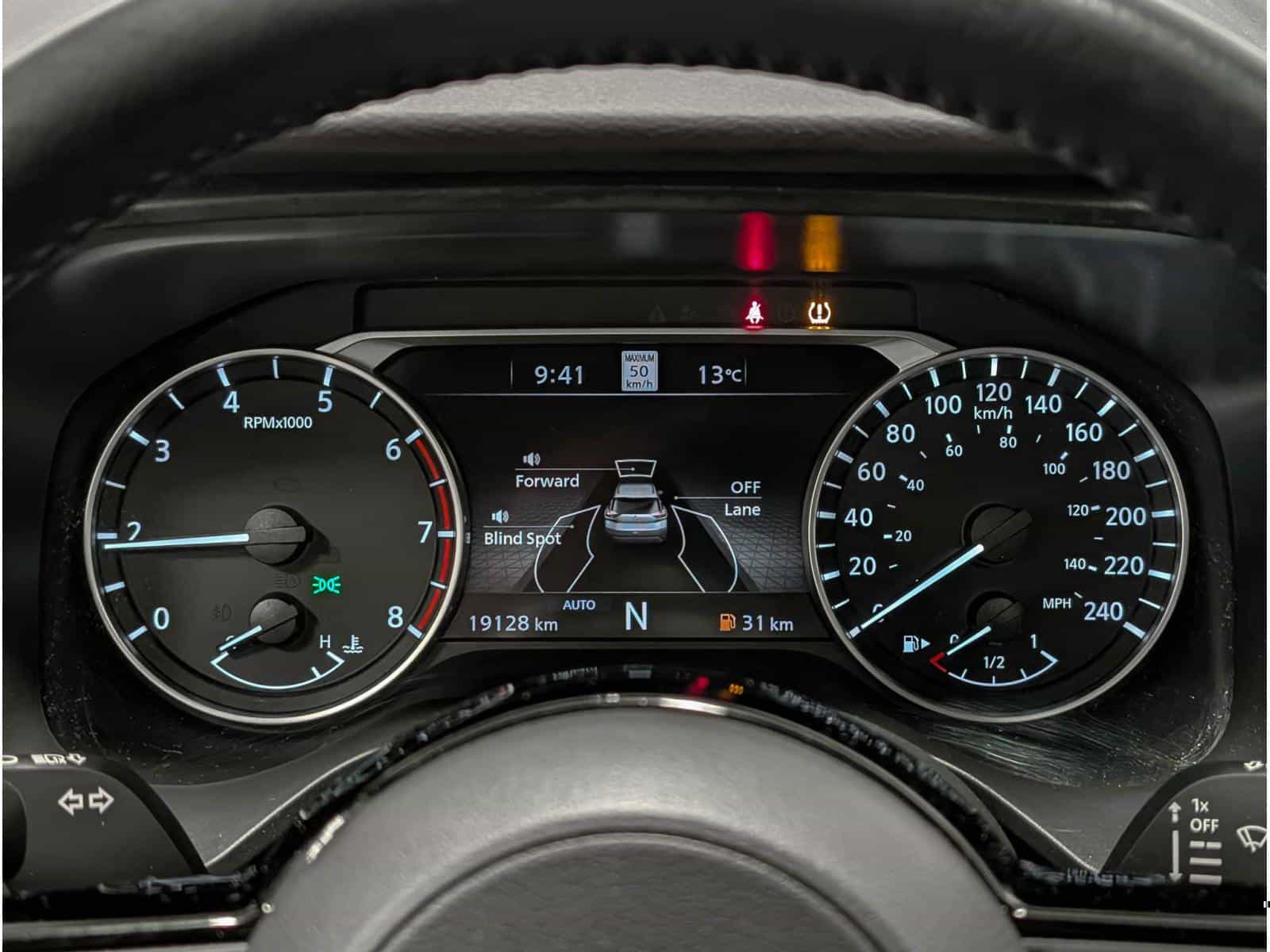 2023 Nissan Rogue SL - Image 14