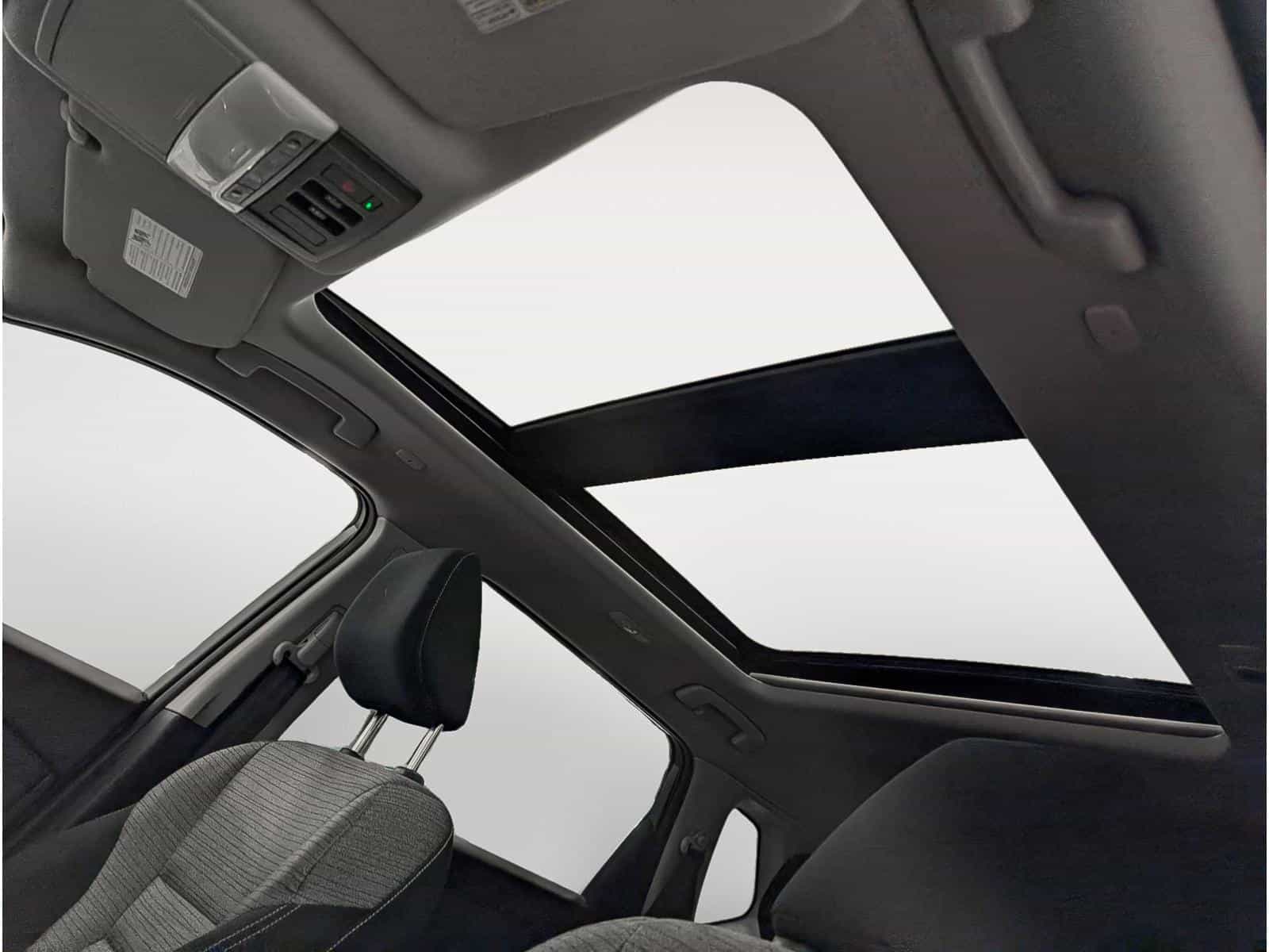 Image 8 Nissan Rogue SV 2022