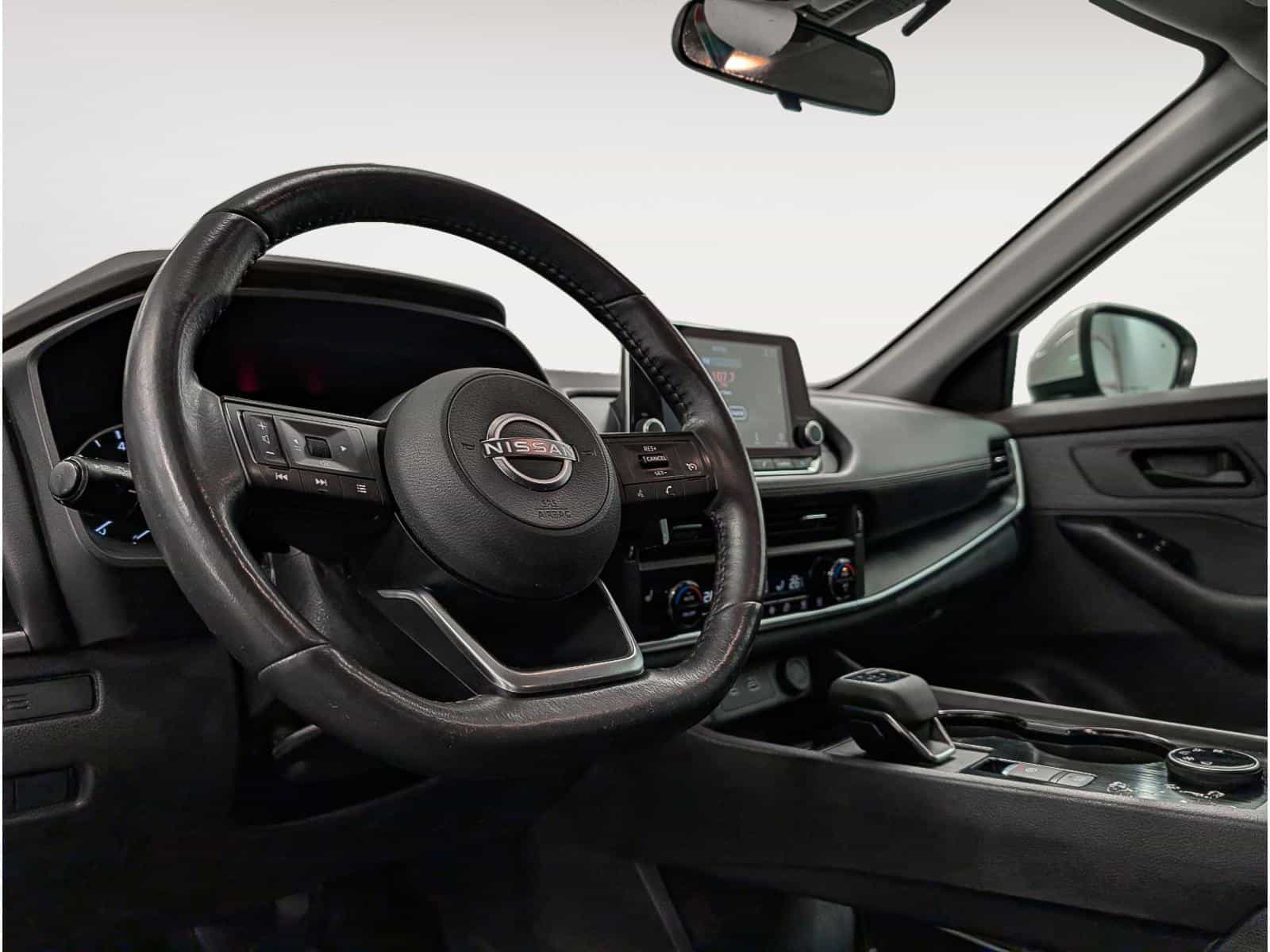 Image 6 Nissan Rogue S 2023