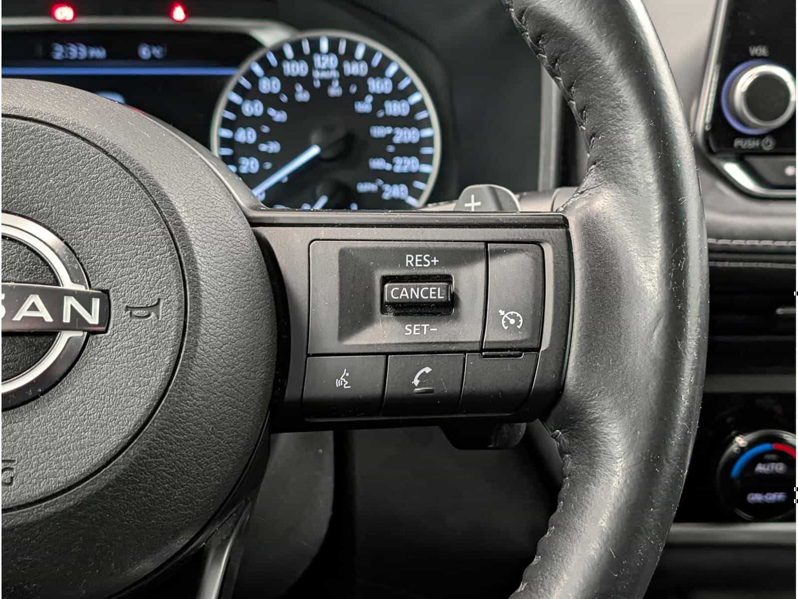 Image 12 Nissan Rogue S 2023