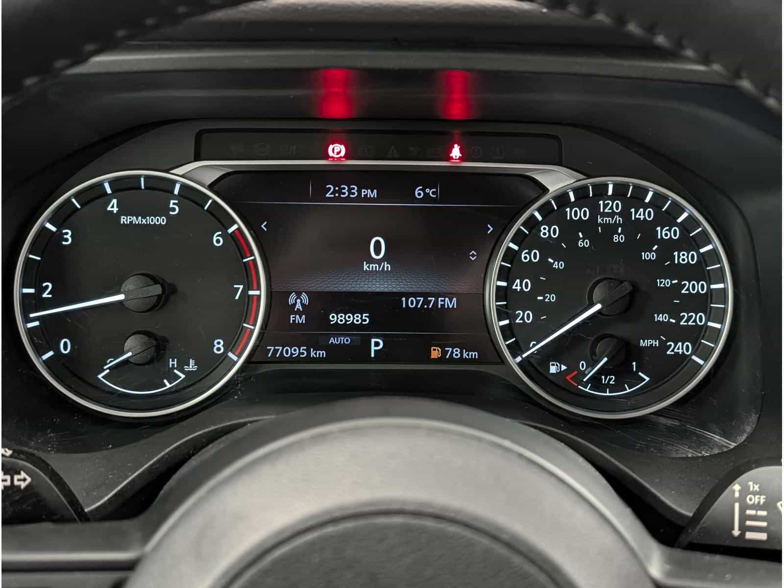 2023 Nissan Rogue S - Image 15