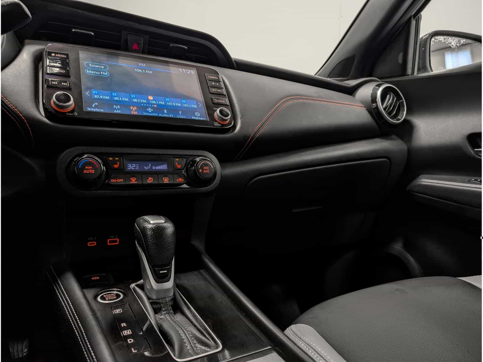 2021 Nissan Kicks SR - Image 9