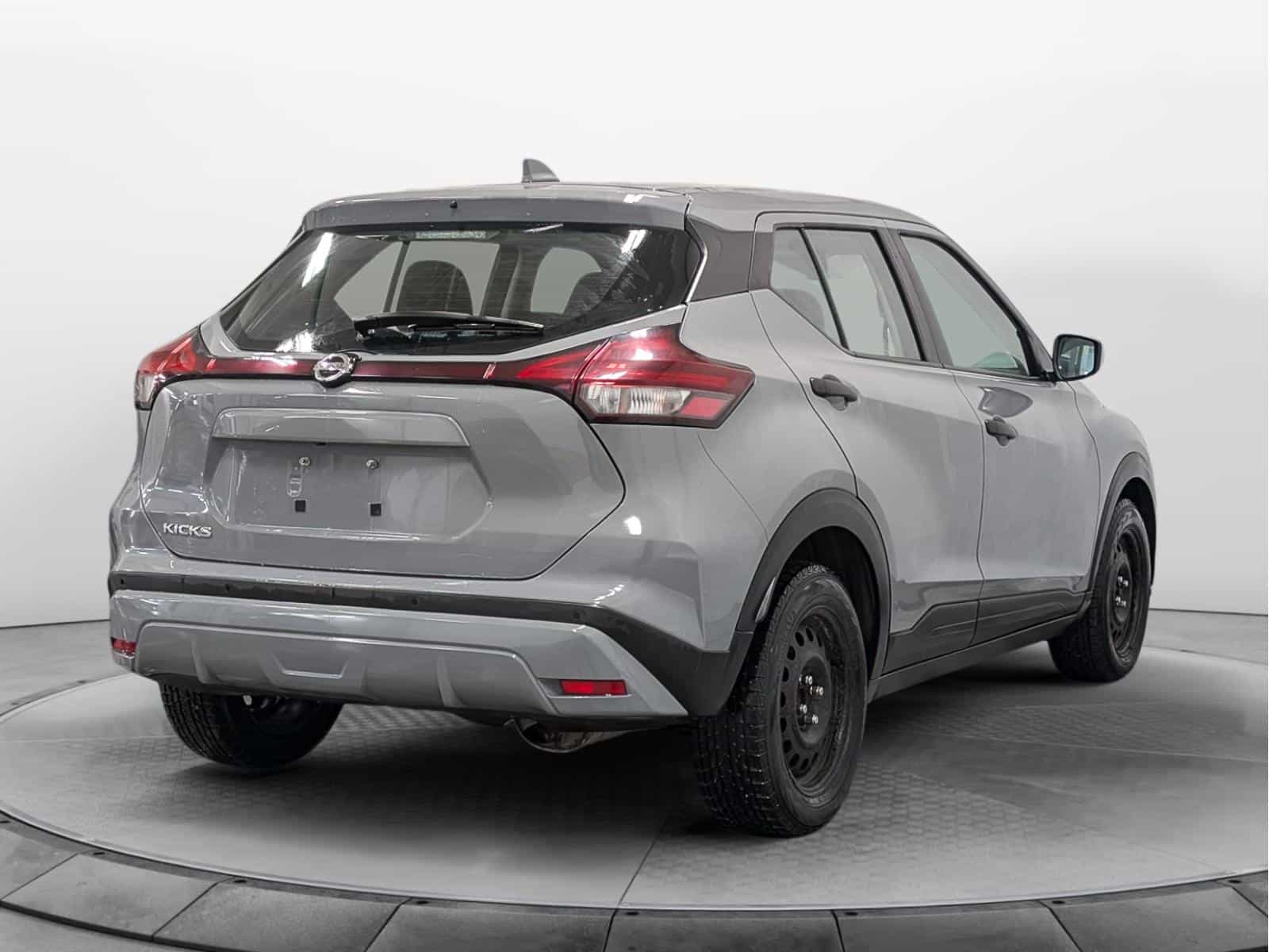 Image 4 Nissan Kicks S 2021