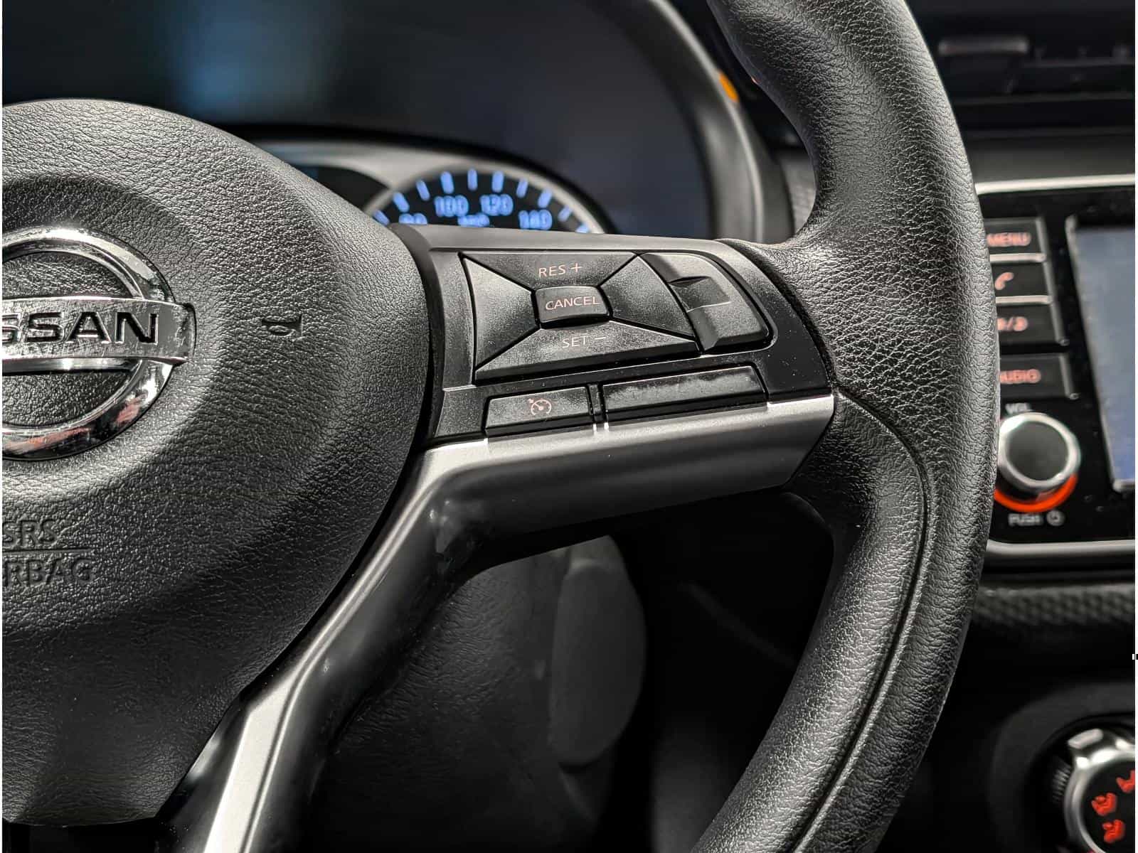 Image 13 Nissan Kicks S 2021