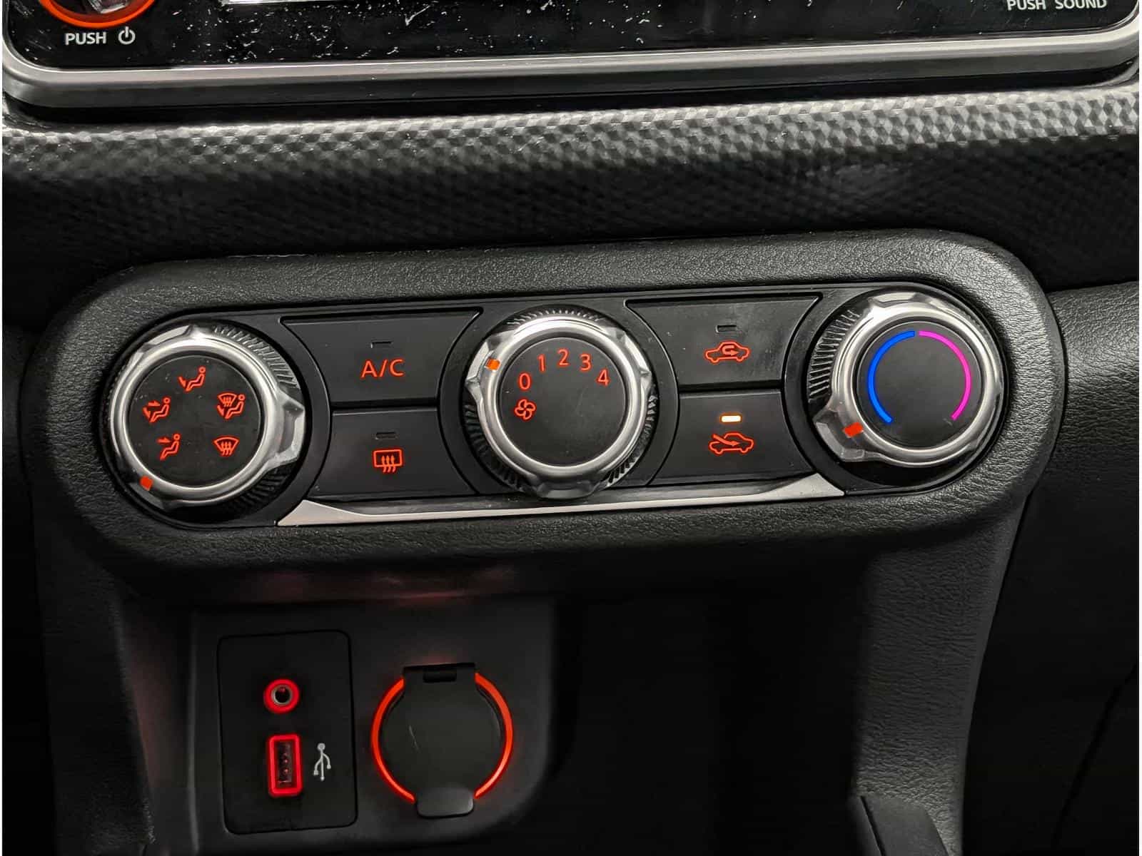 Image 12 Nissan Kicks S 2021