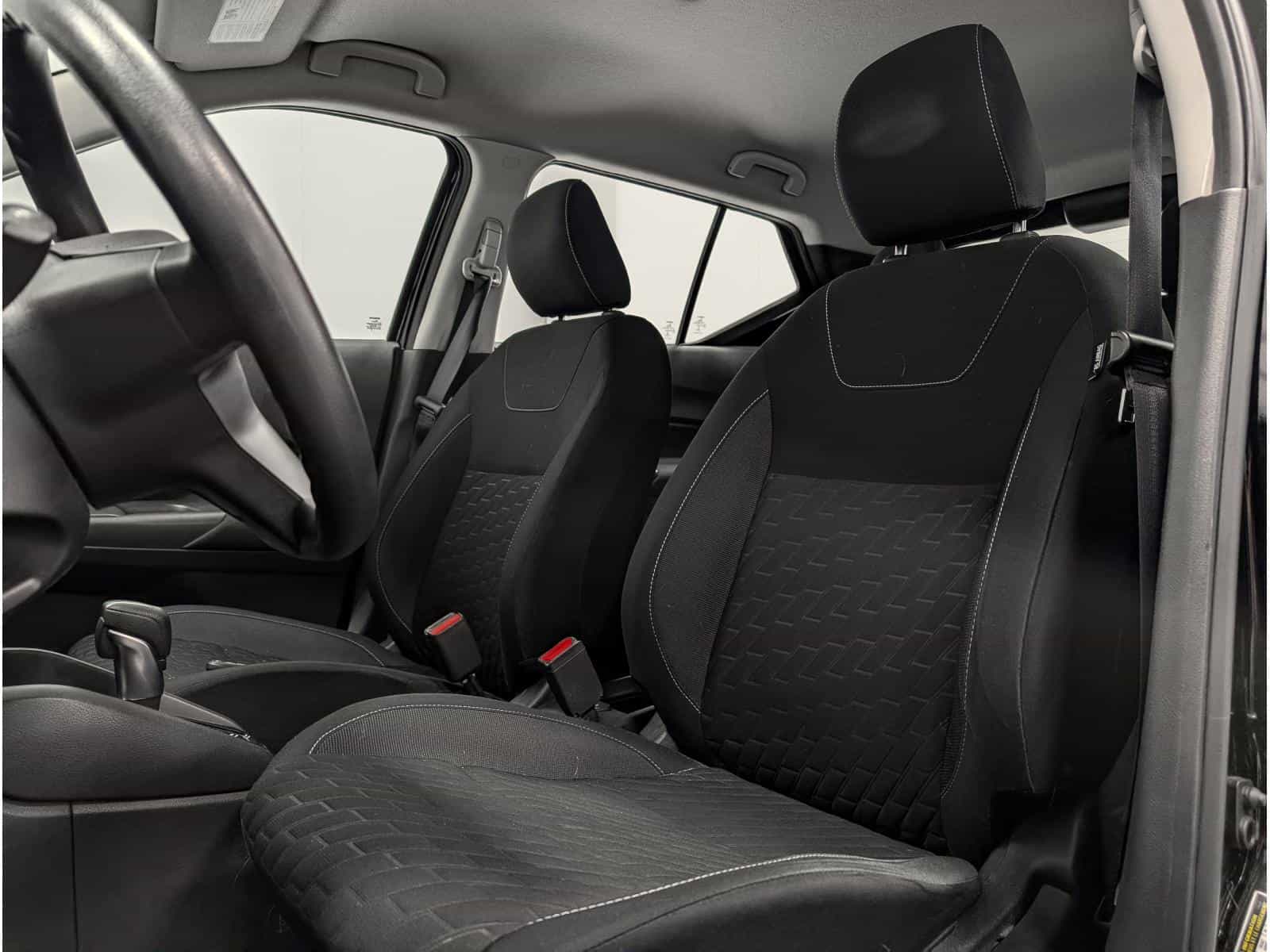 Image 7 Nissan Kicks S 2022