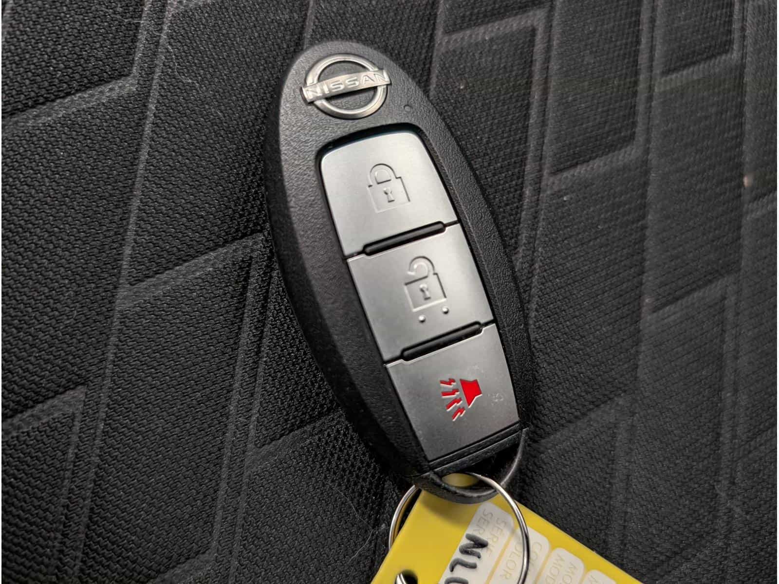 Image 18 Nissan Kicks S 2022