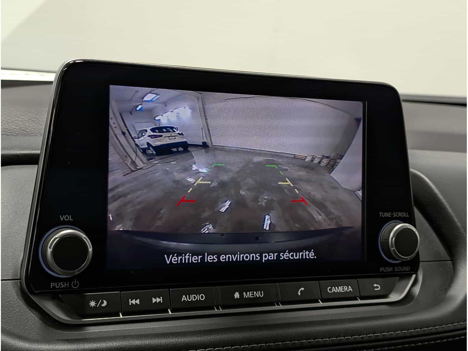 Image 15 Nissan Rogue S 2023