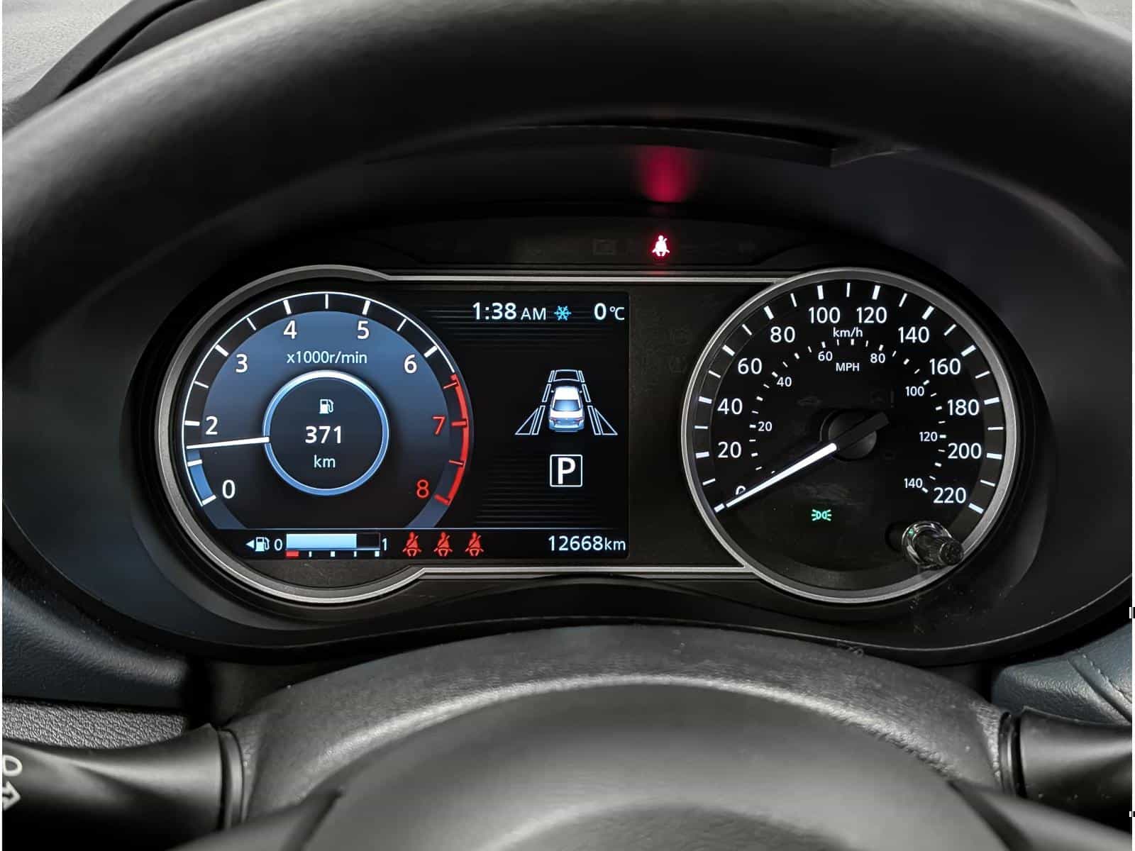 Image 16 Nissan Versa SV 2025