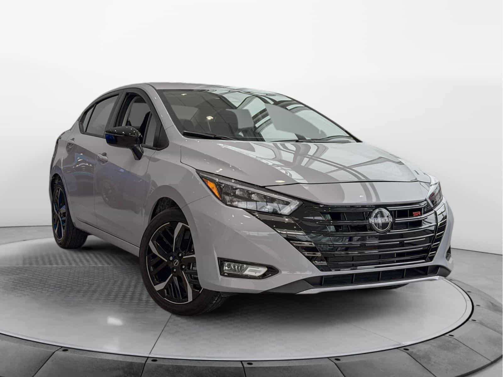 2025 Nissan Versa SR - Image 1