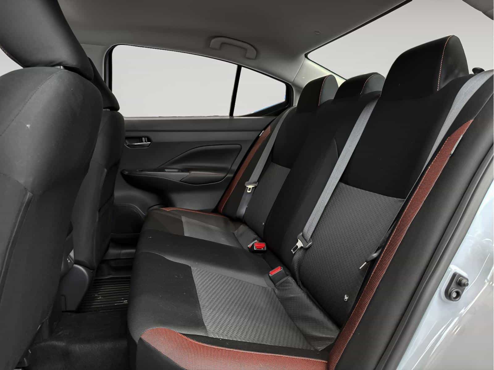 Image 8 Nissan Versa SR 2025