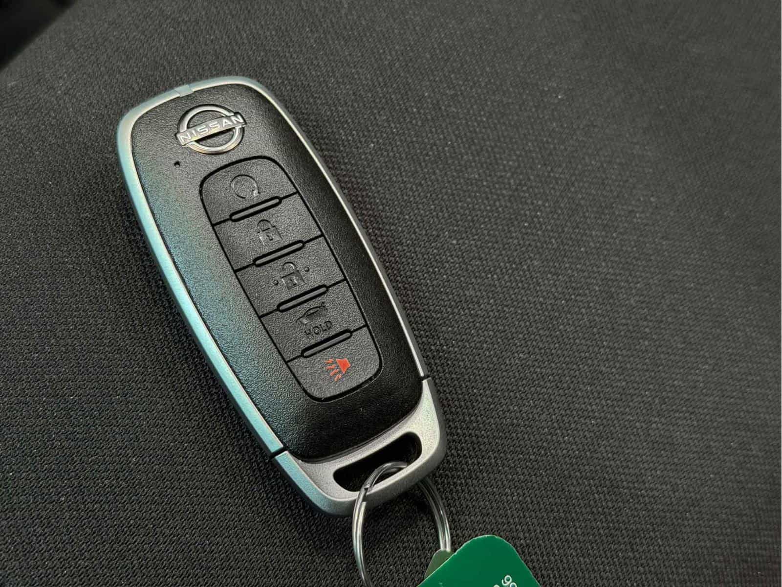 Image 20 Nissan Versa SR 2025