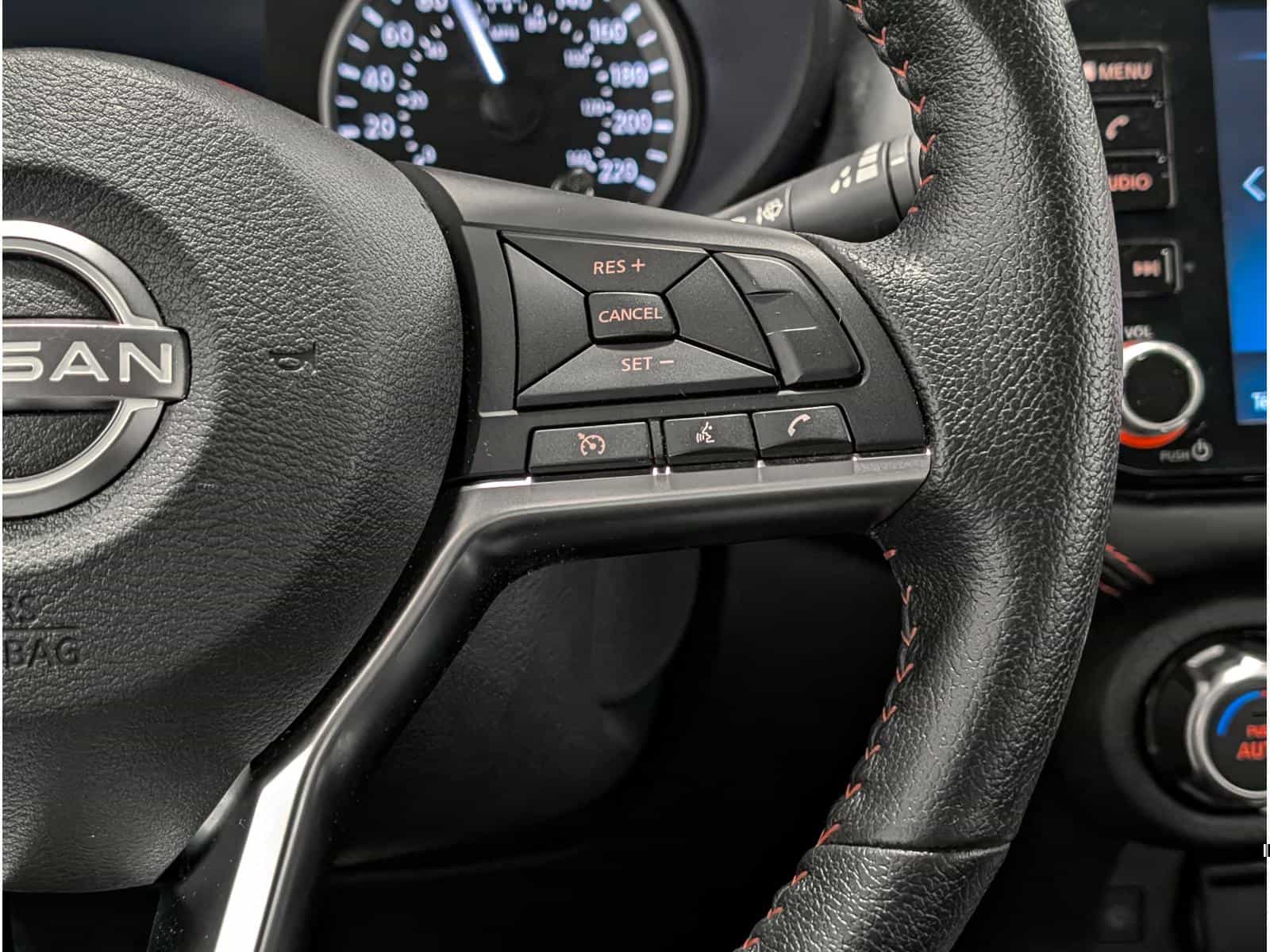 2023 Nissan Versa SR - Image 12