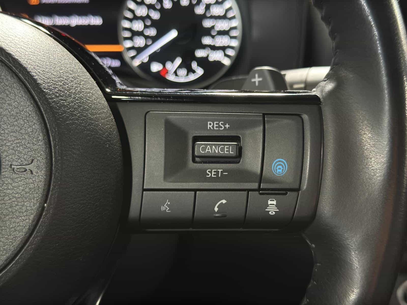 Image 15 Nissan Rogue SV 2022
