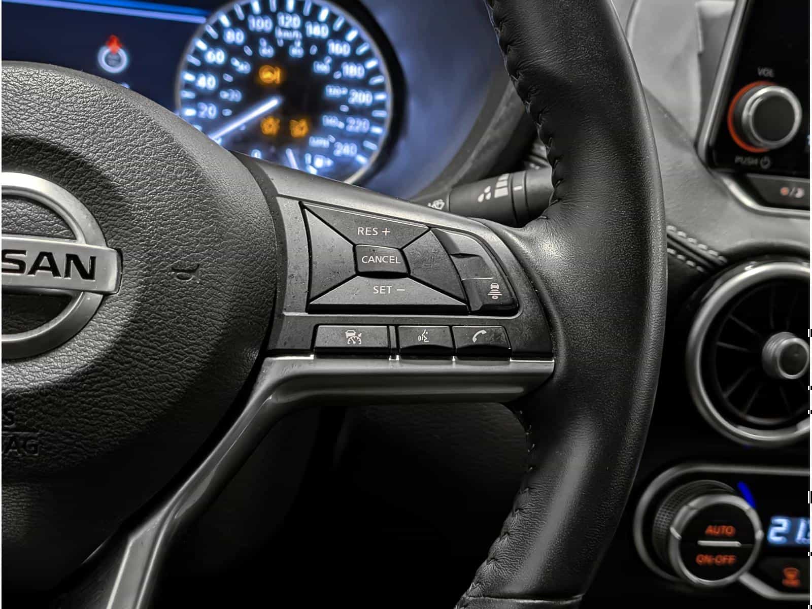 Image 13 Nissan Sentra SV 2020