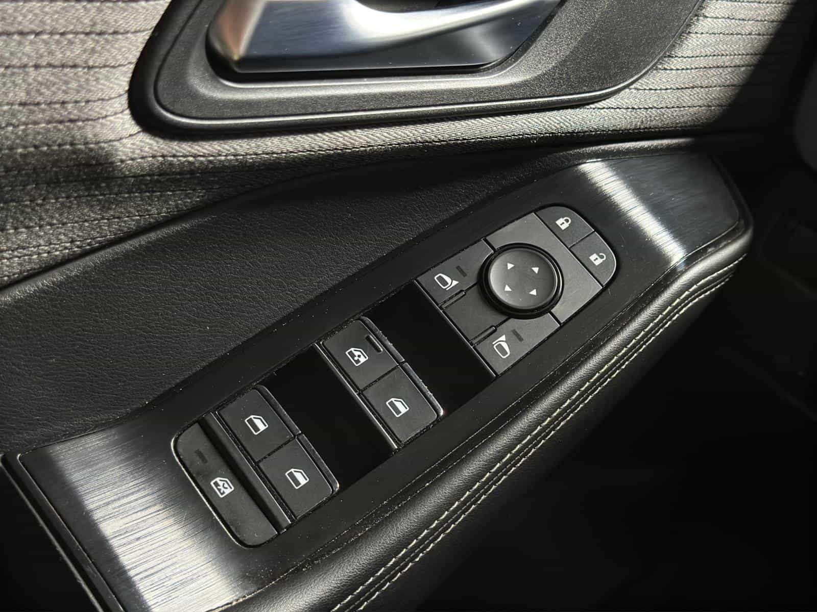 Image 19 Nissan Rogue SV 2021