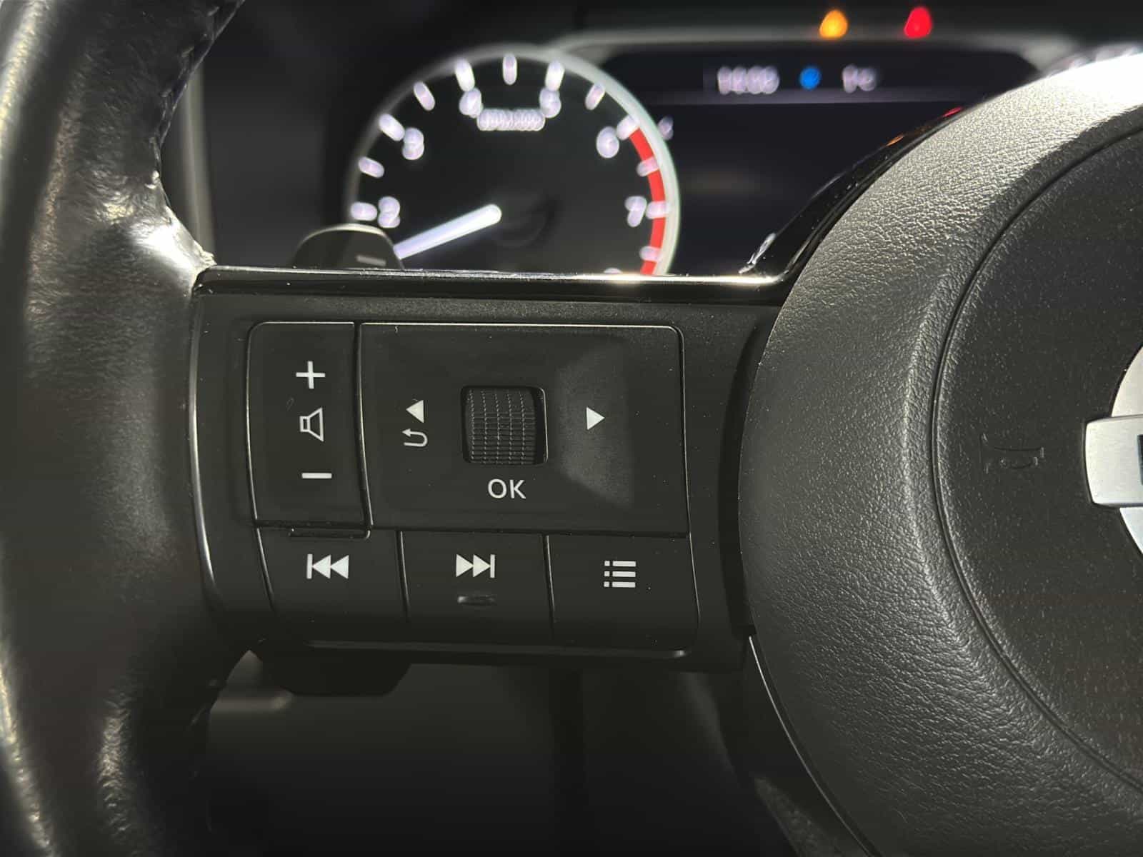 Image 16 Nissan Rogue SV 2021