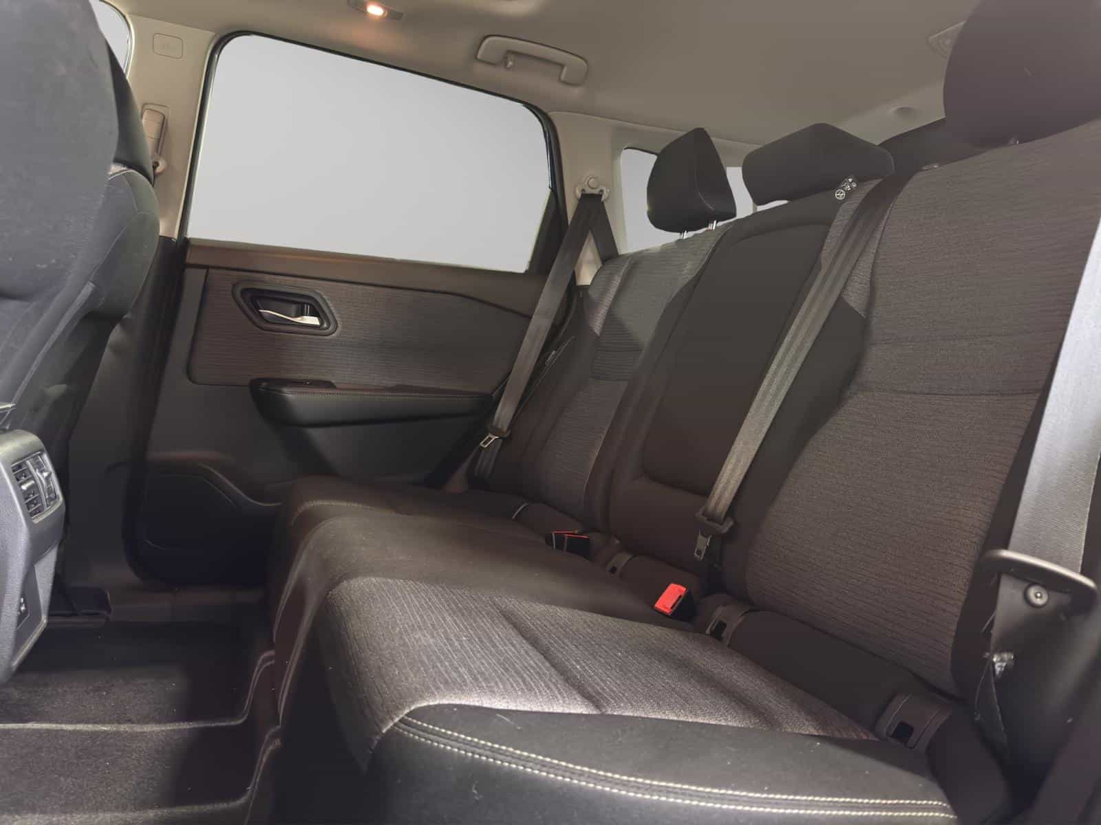 Image 11 Nissan Rogue SV 2021