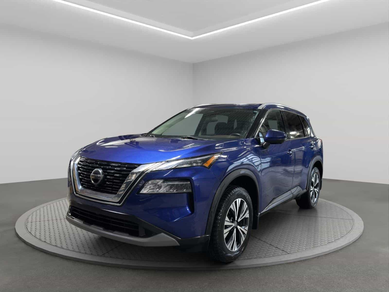 Image 1 Nissan Rogue SV 2021