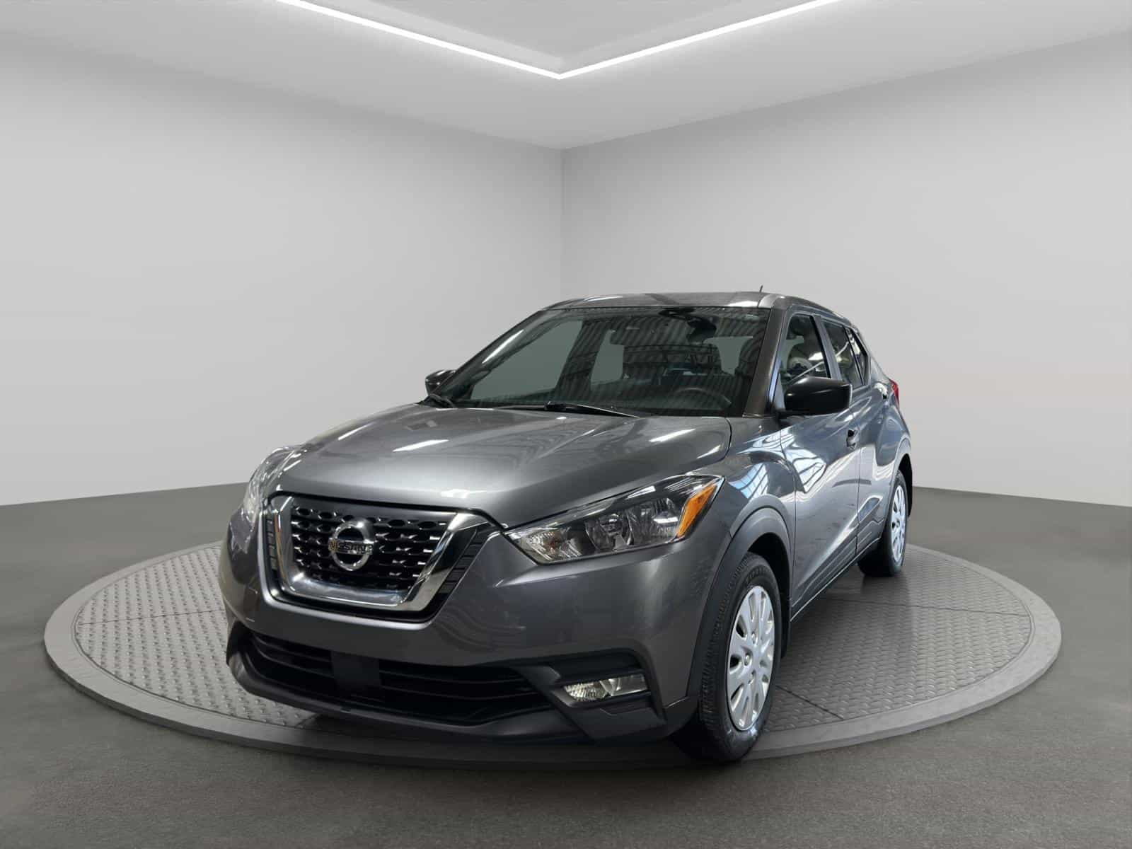 2020 Nissan Kicks S - Image 1
