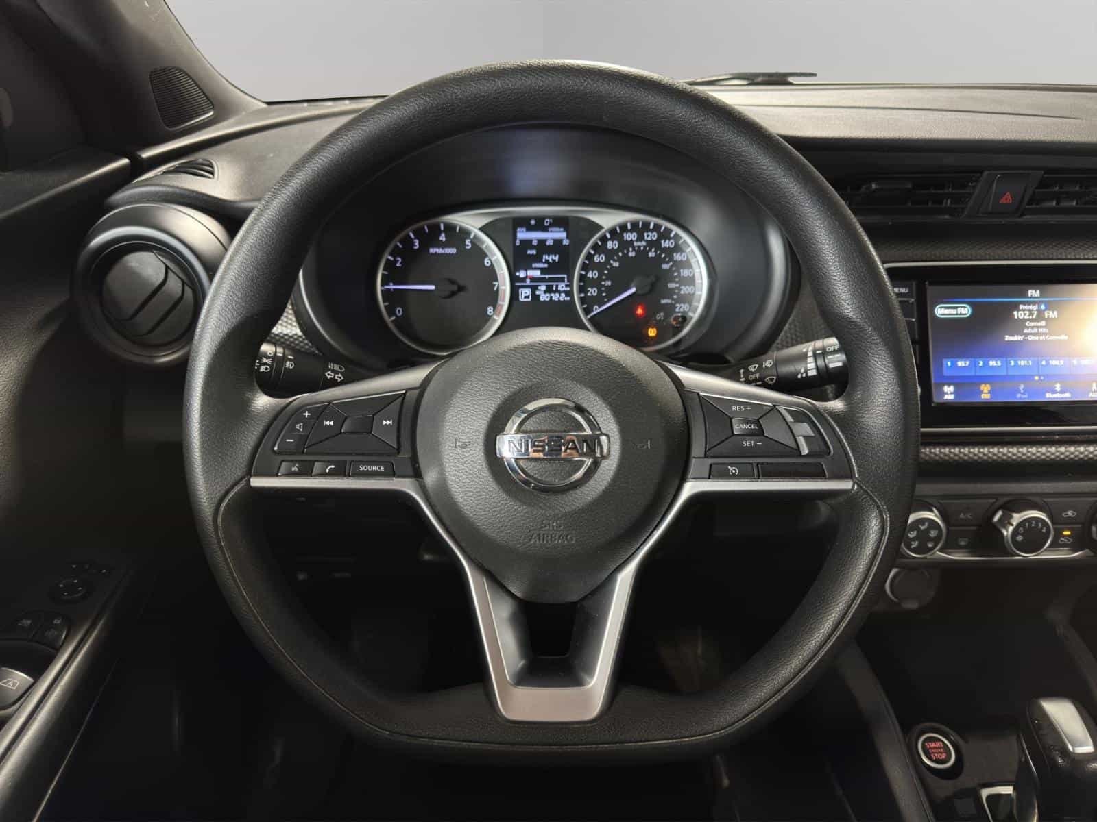 Image 14 Nissan Kicks S 2020