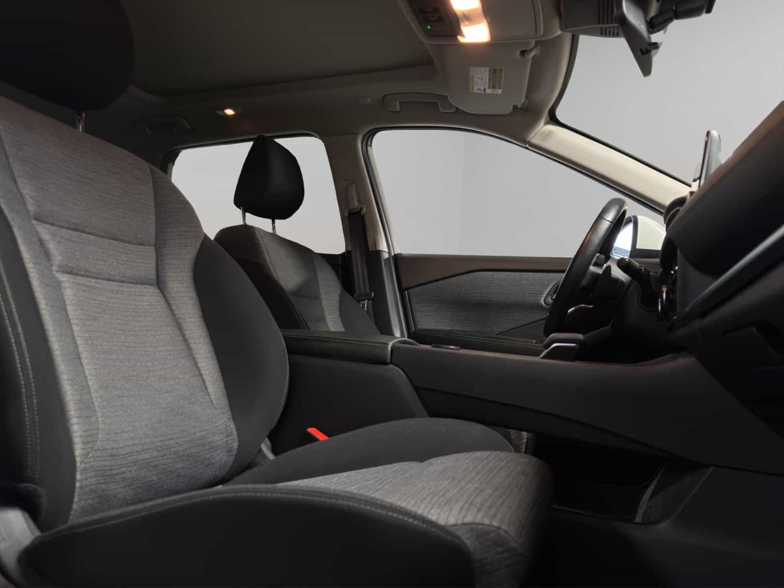 Image 10 Nissan Rogue SV Moonroof 2023