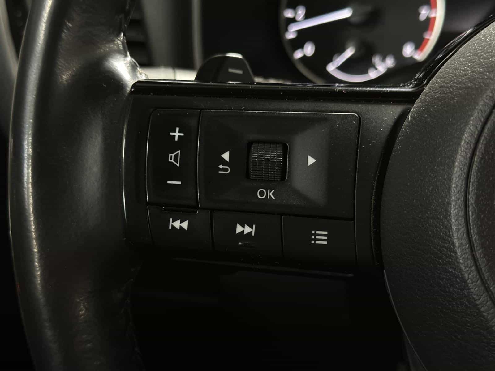 Image 16 Nissan Rogue SV Moonroof 2023