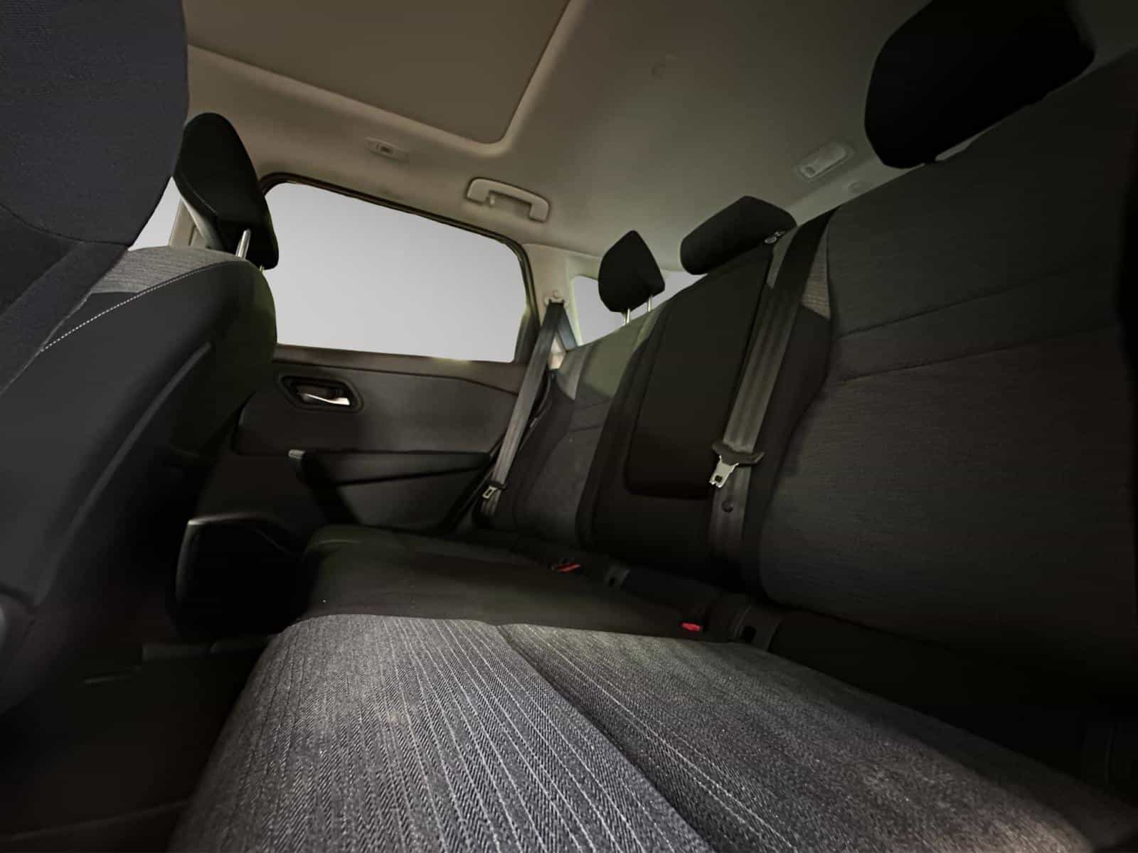 Image 11 Nissan Rogue SV Moonroof 2023