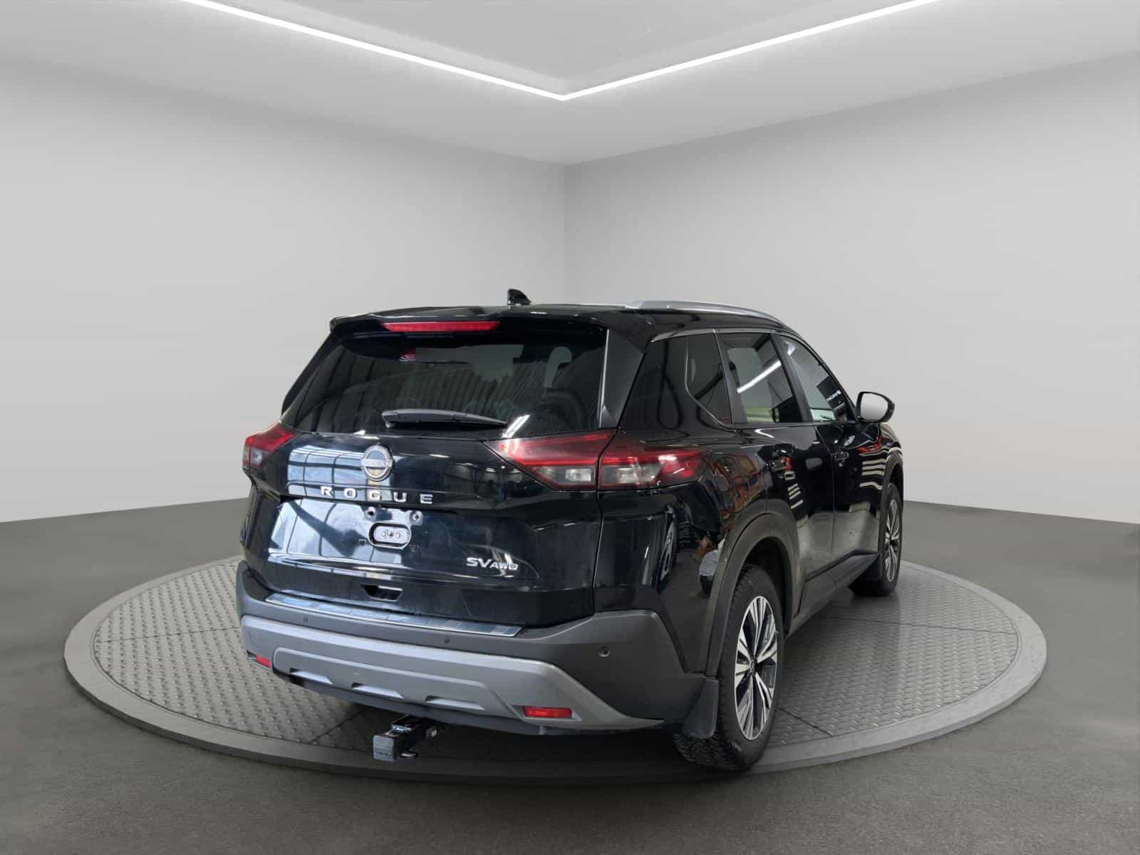 Image 5 Nissan Rogue SV Moonroof 2023