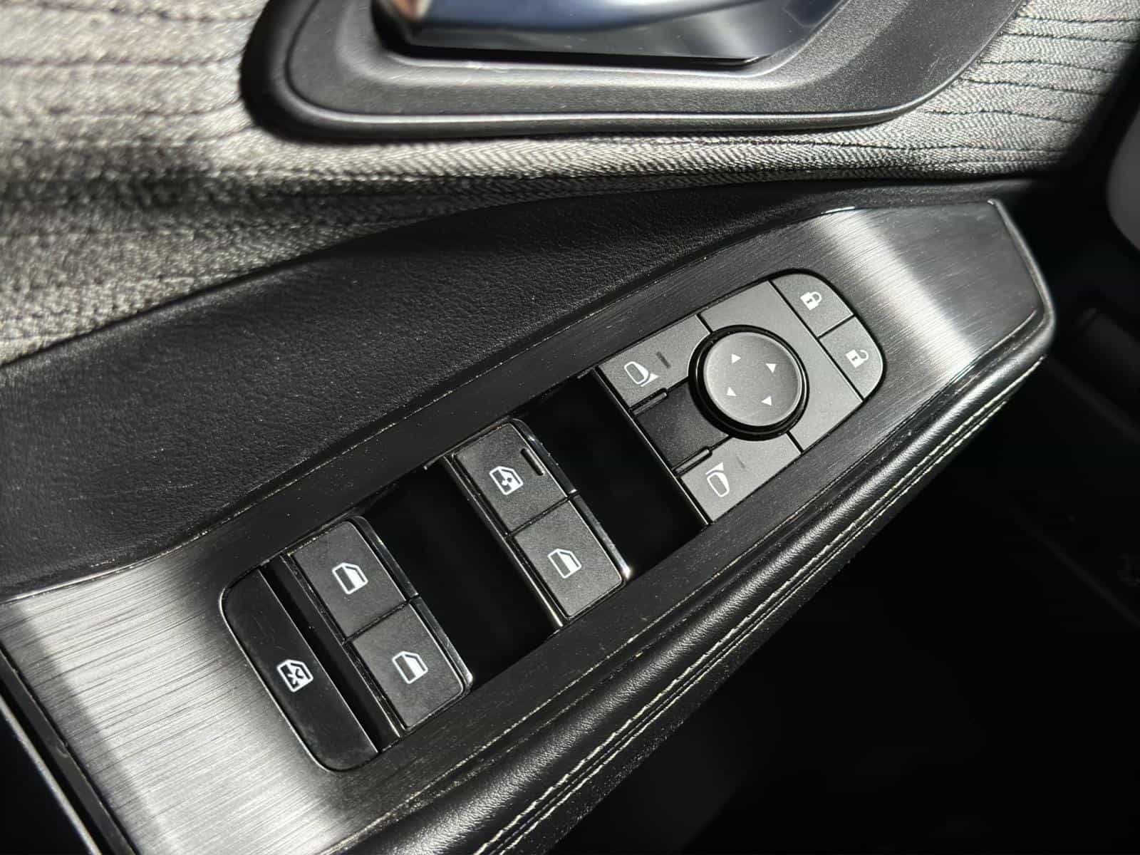 Image 19 Nissan Rogue SV Moonroof 2023