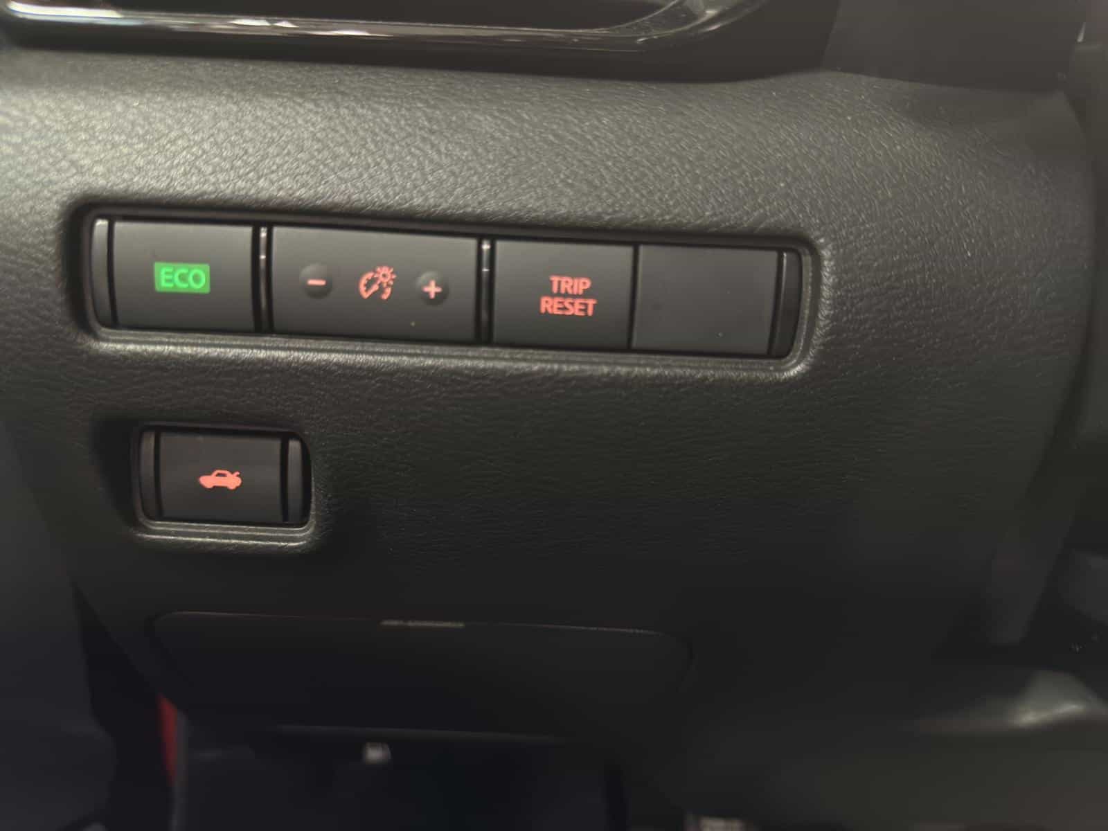 Image 18 Nissan Sentra SV 2023