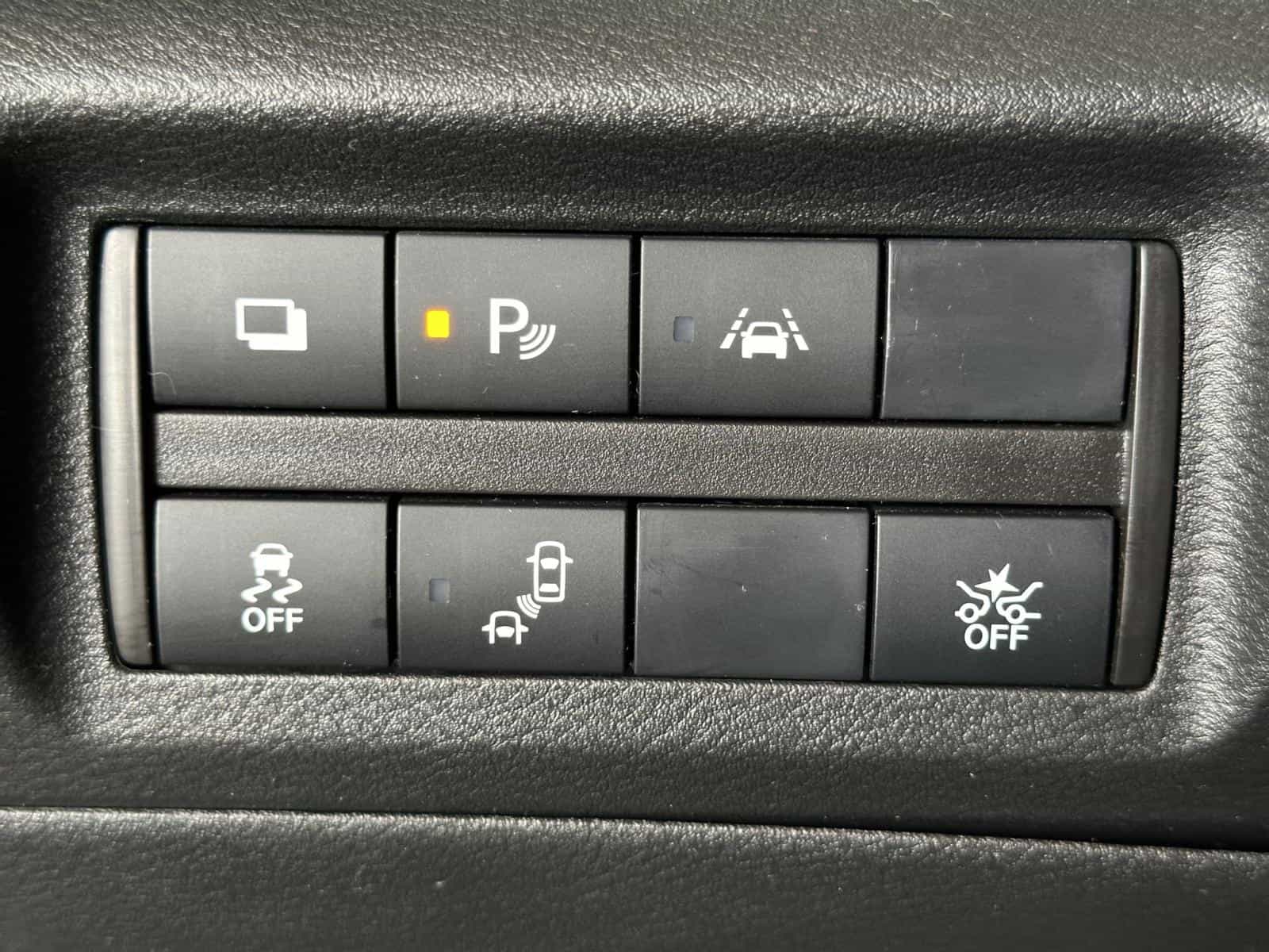 Image 18 Nissan Kicks S 2022