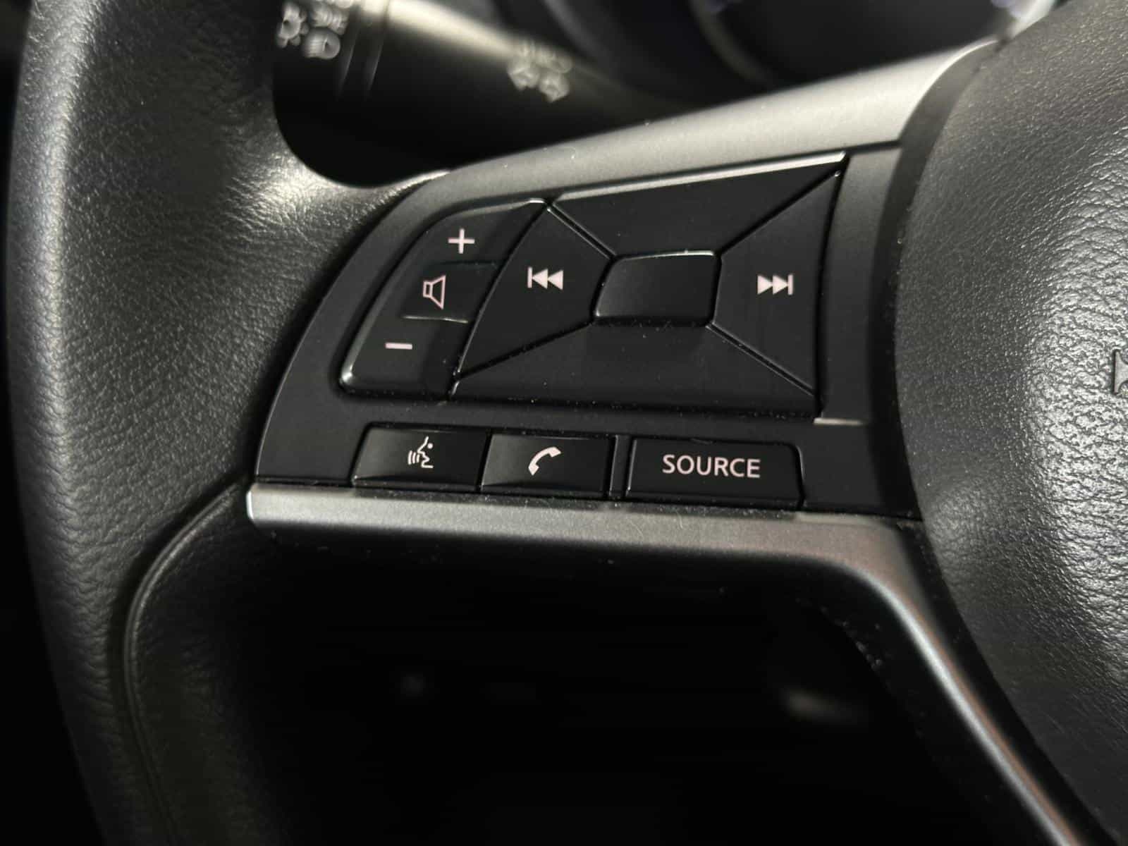 Image 16 Nissan Kicks S 2022