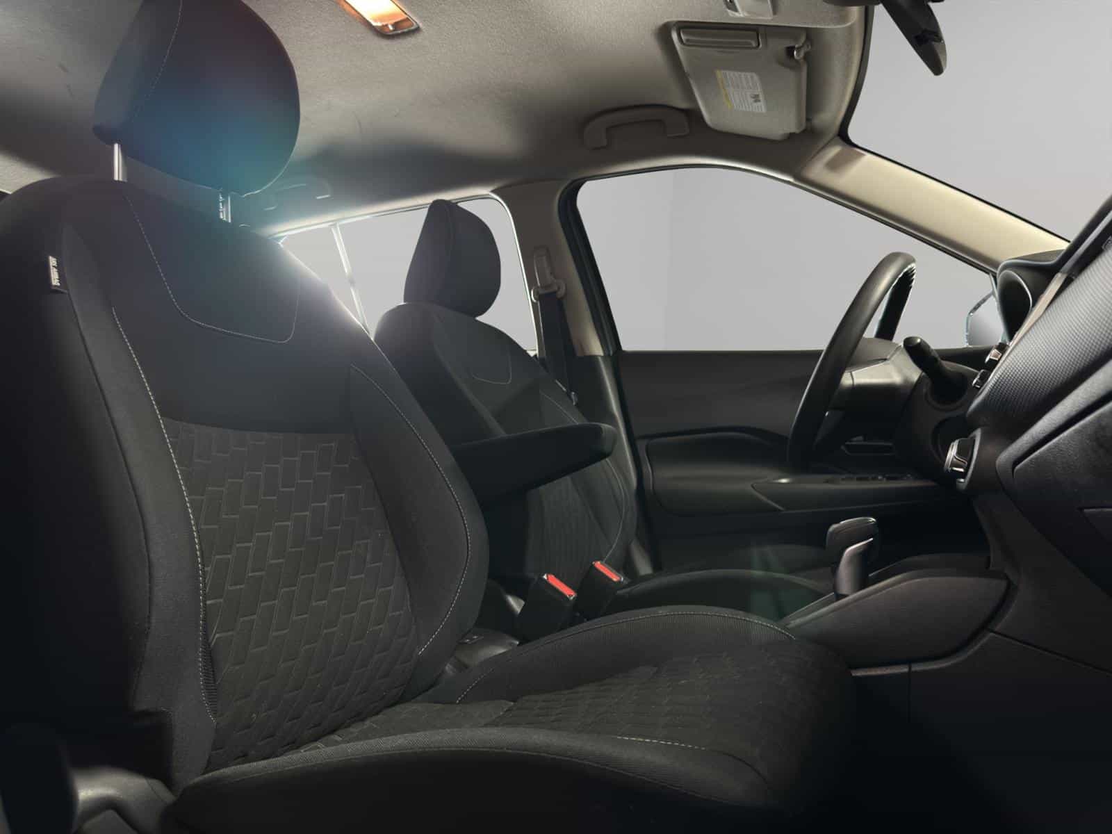 Image 10 Nissan Kicks S 2022