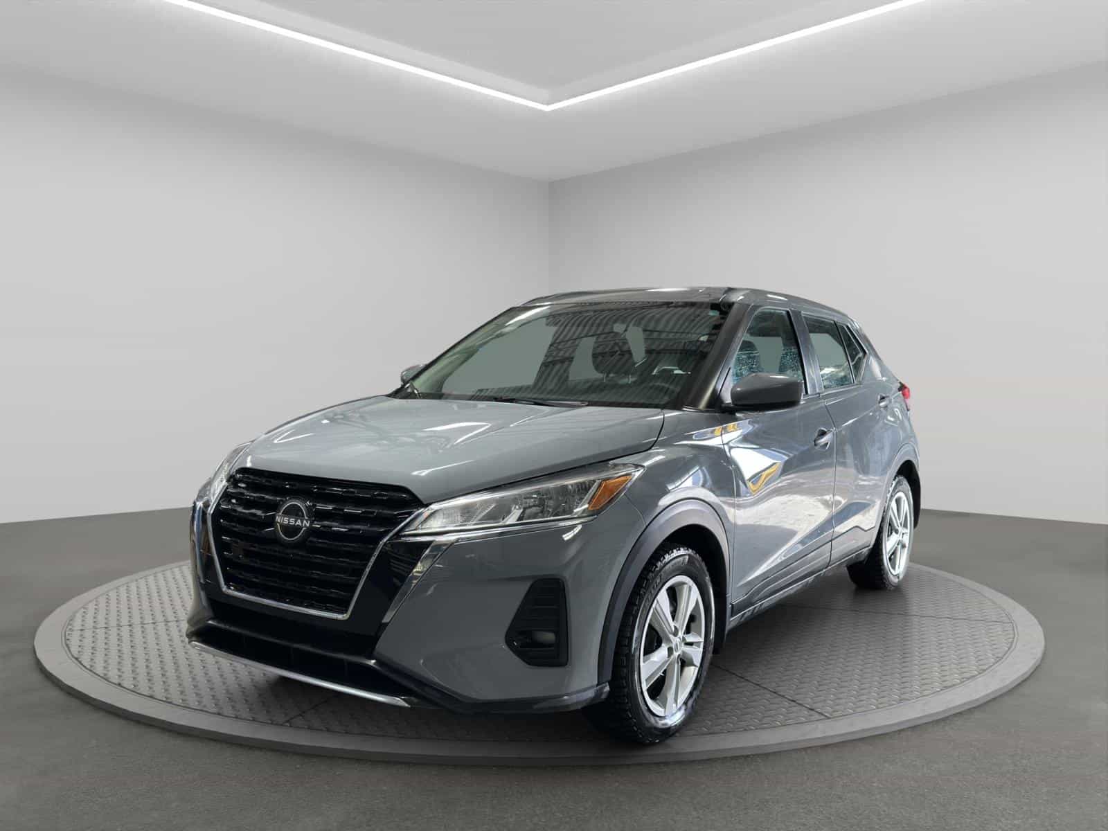 Image 1 Nissan Kicks S 2022