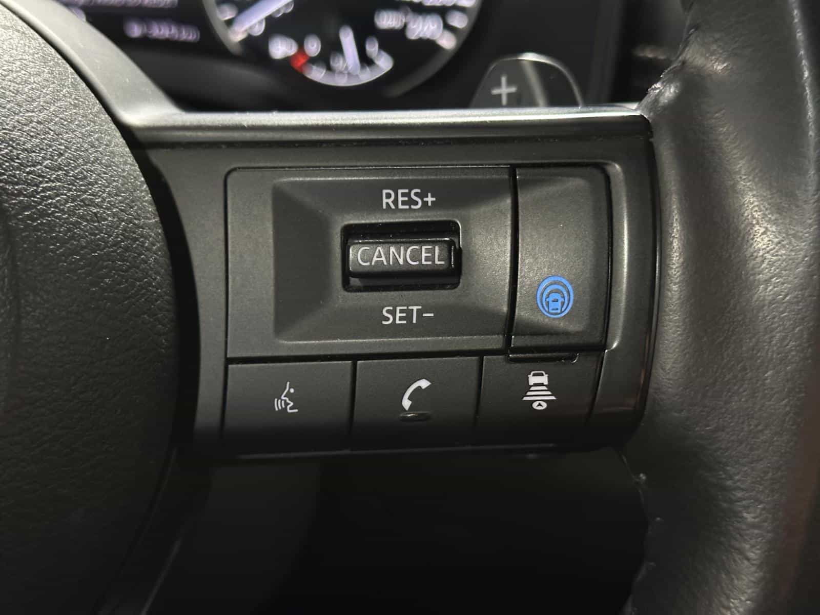 Image 16 Nissan Rogue SV Moonroof 2024