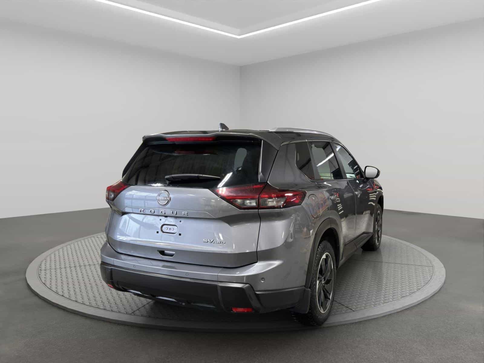 Image 5 Nissan Rogue SV Moonroof 2024
