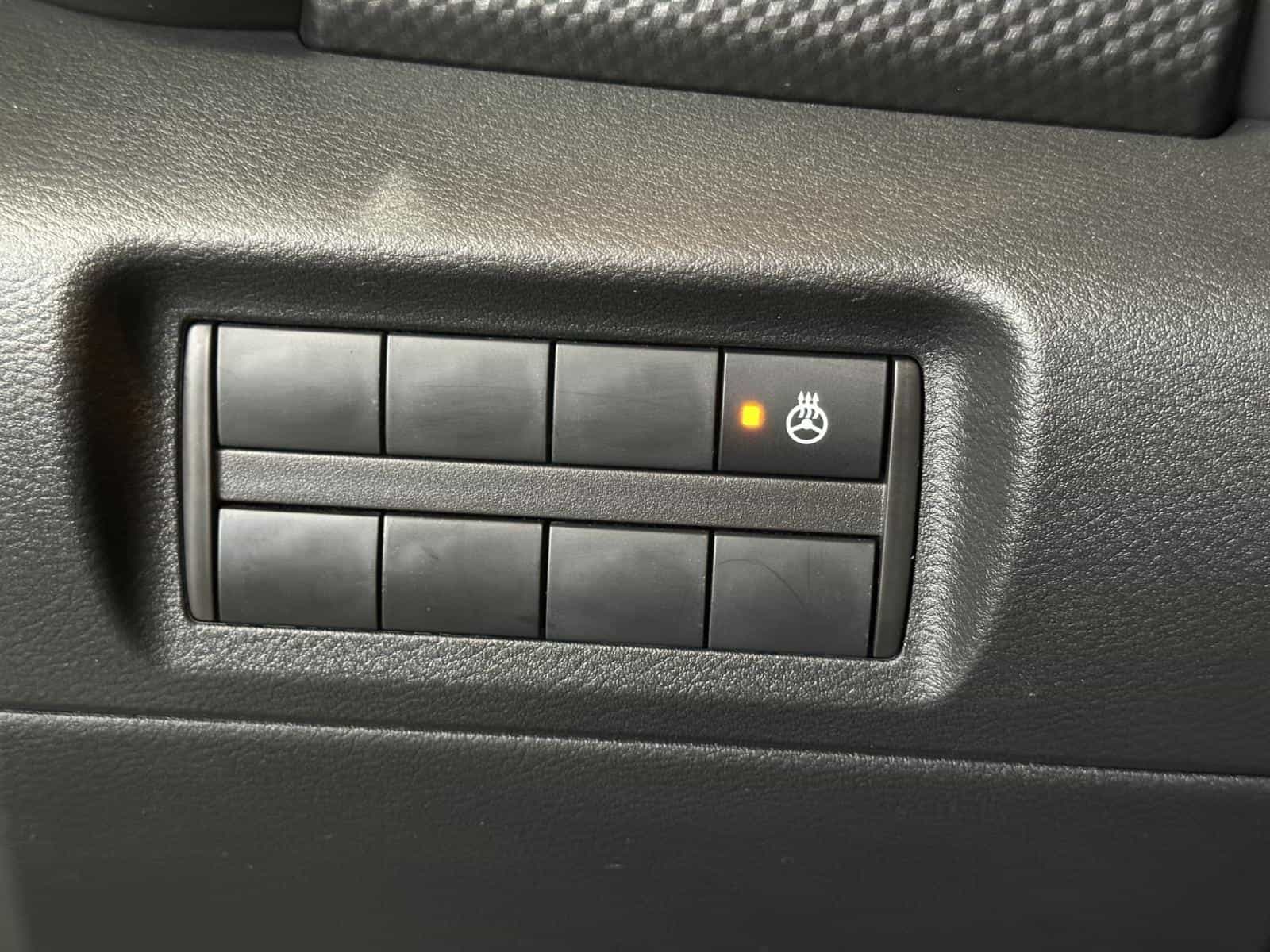 Image 18 Nissan Kicks SV 2024