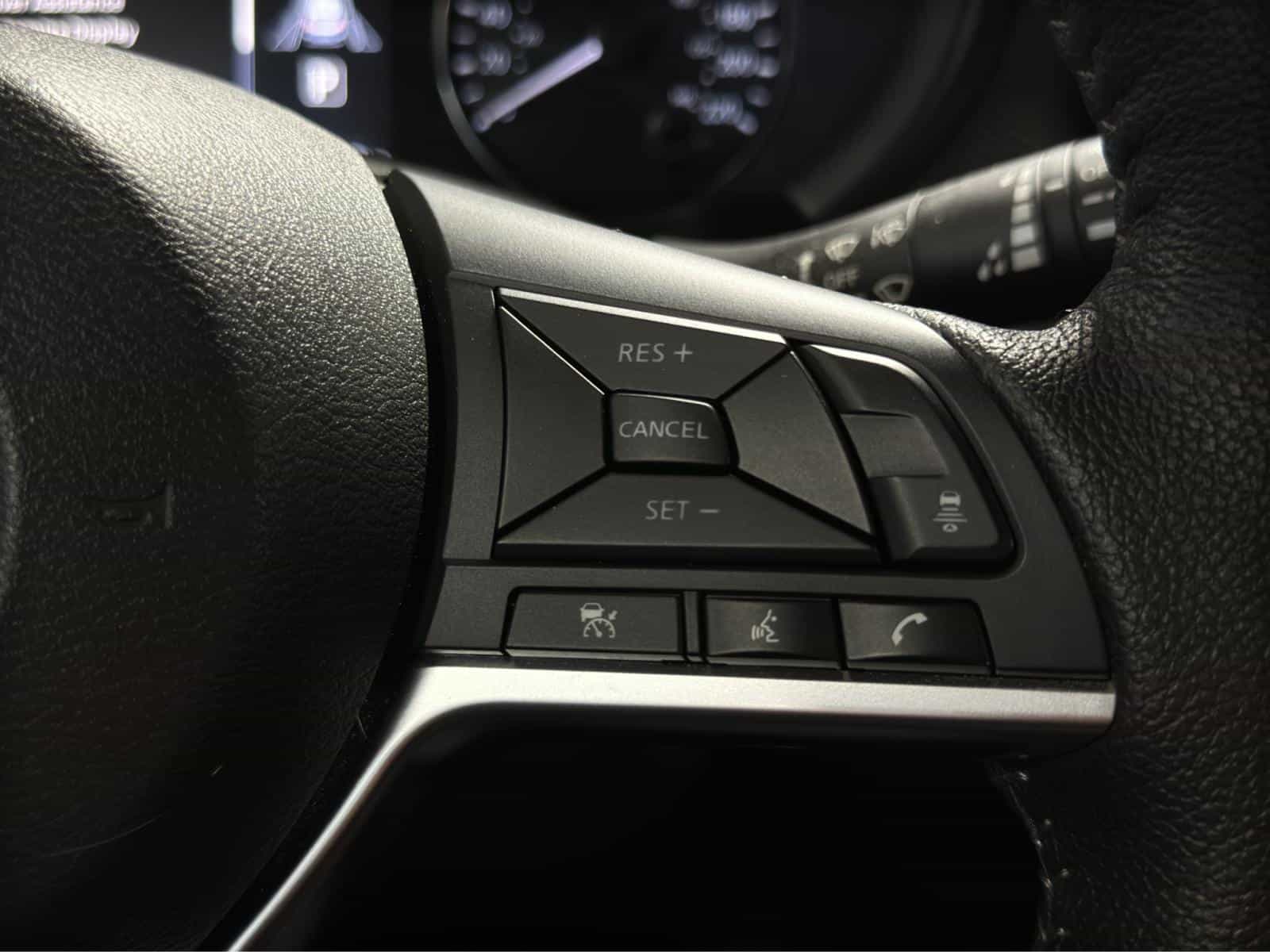 Image 15 Nissan Kicks SV 2024