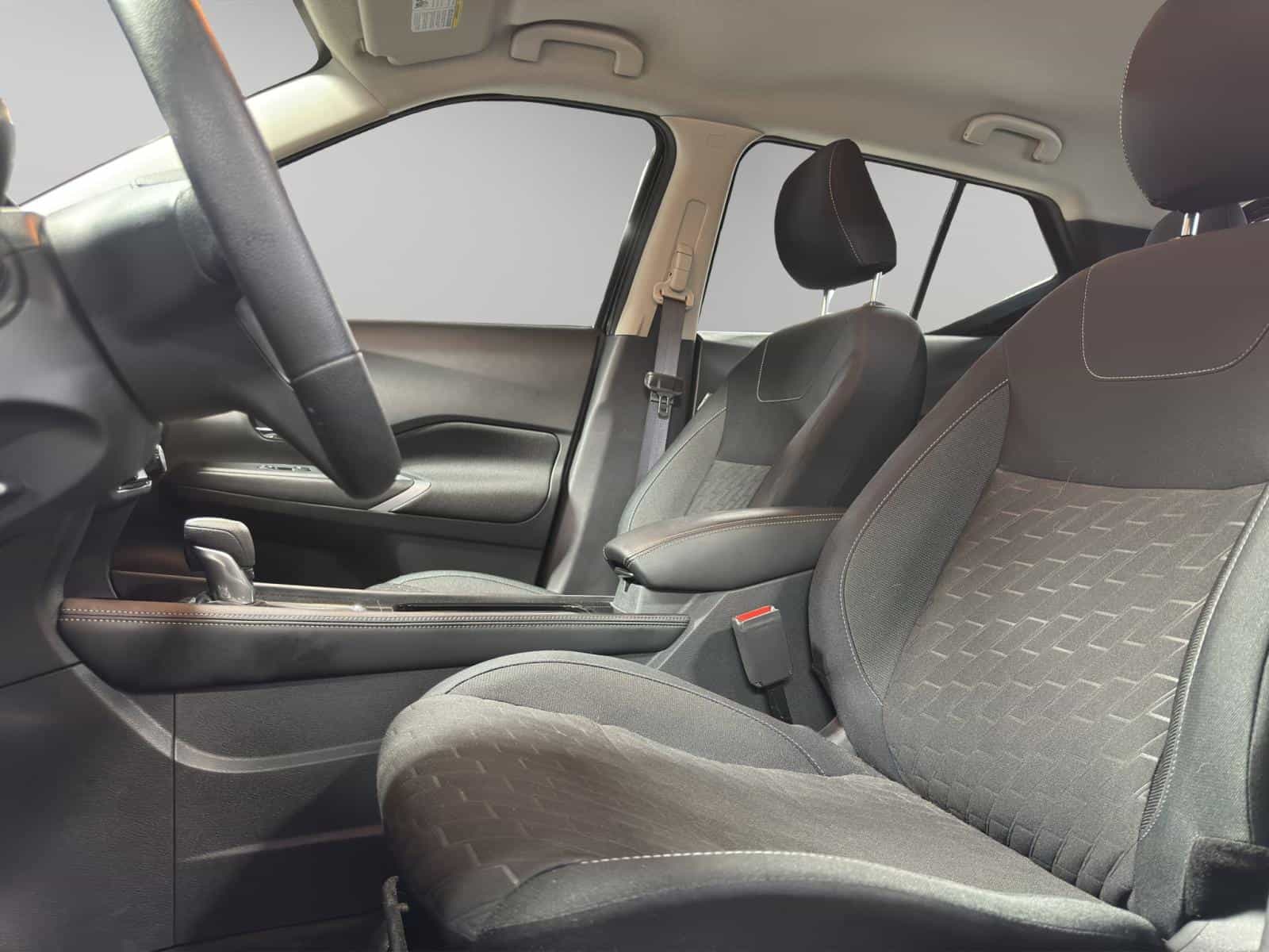 Image 8 Nissan Kicks SV 2024