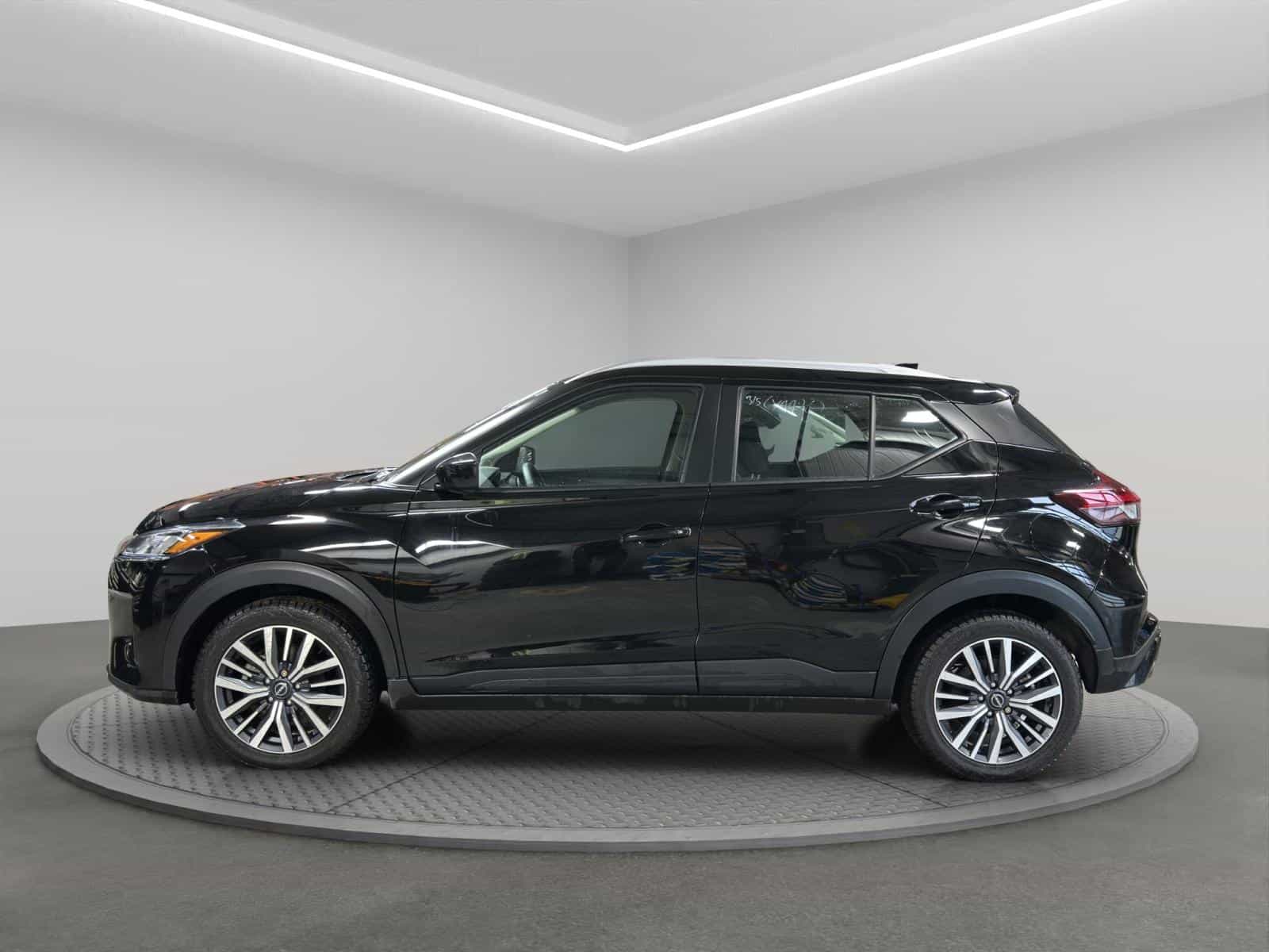 Image 2 Nissan Kicks SV 2024