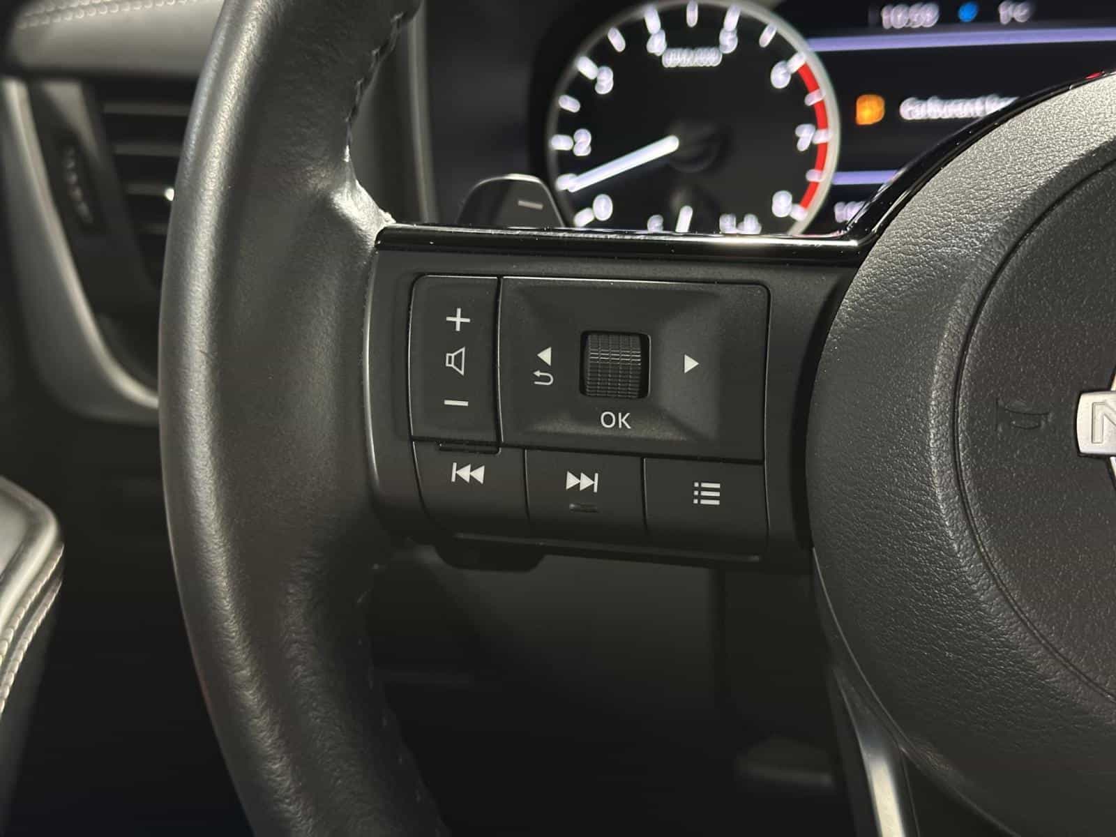 Image 16 Nissan Rogue SV Moonroof 2023