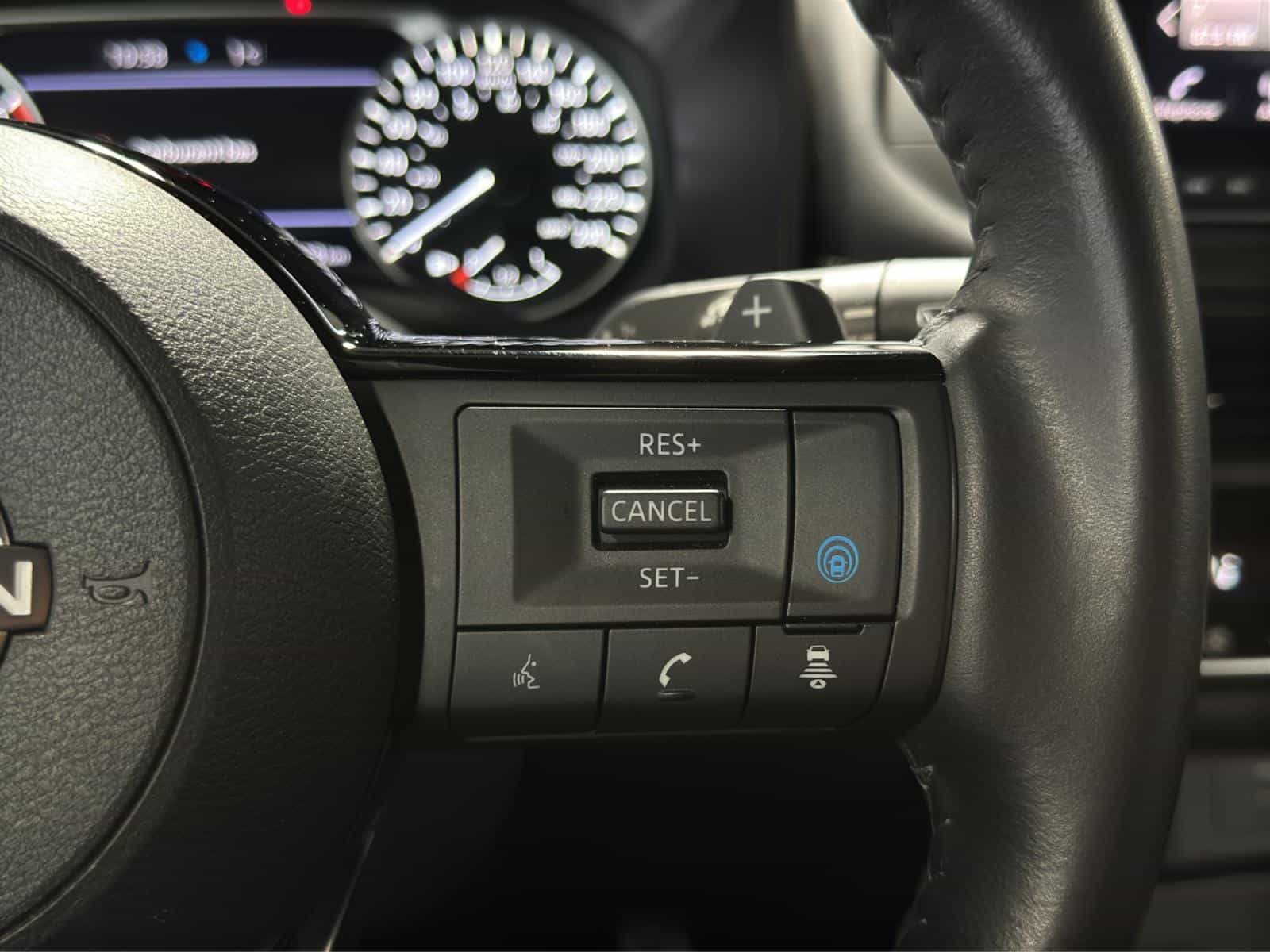 Image 15 Nissan Rogue SV Moonroof 2023