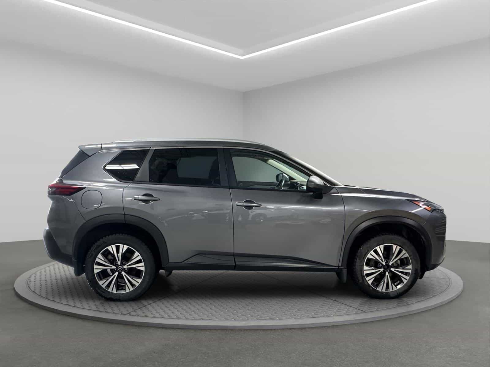 Image 6 Nissan Rogue SV 2023